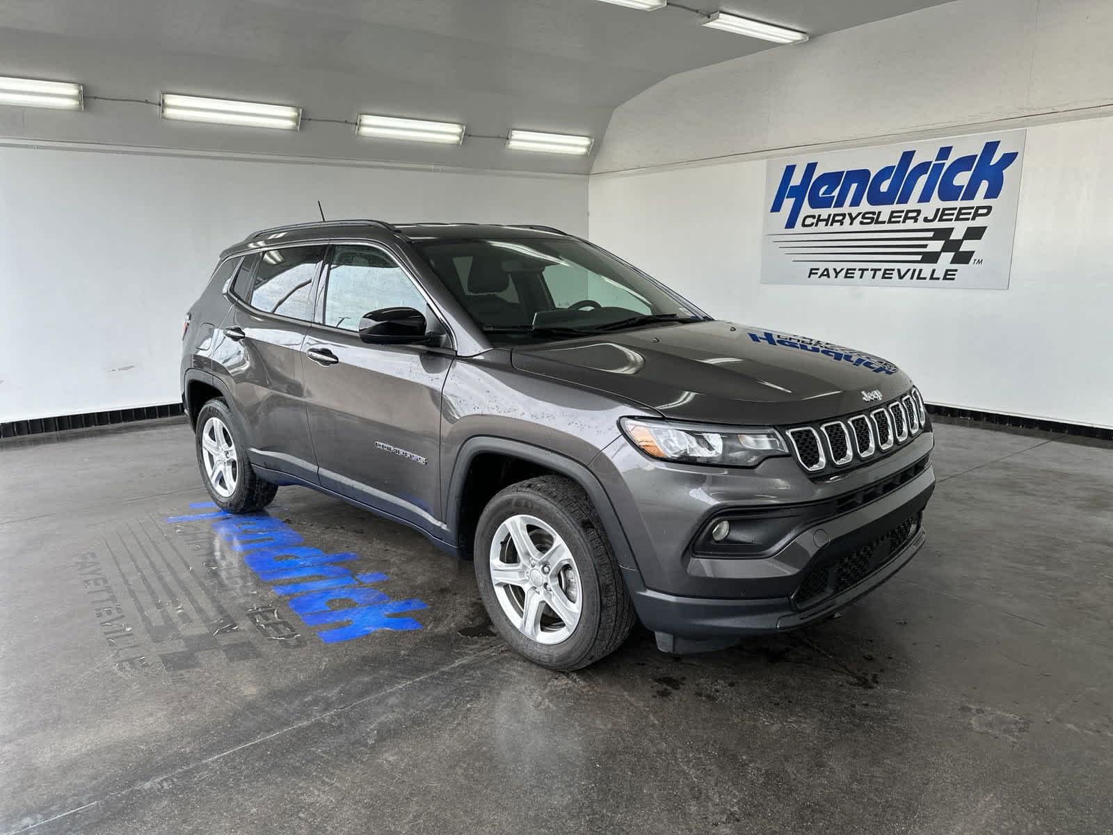 2024 Jeep Compass Latitude 2