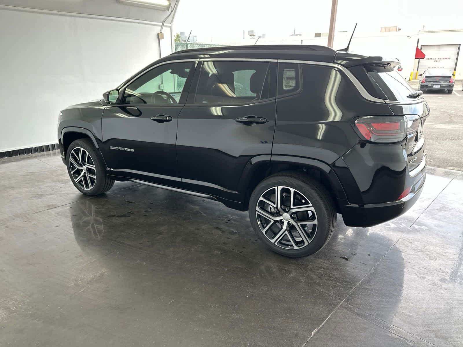 2024 Jeep Compass Limited 5