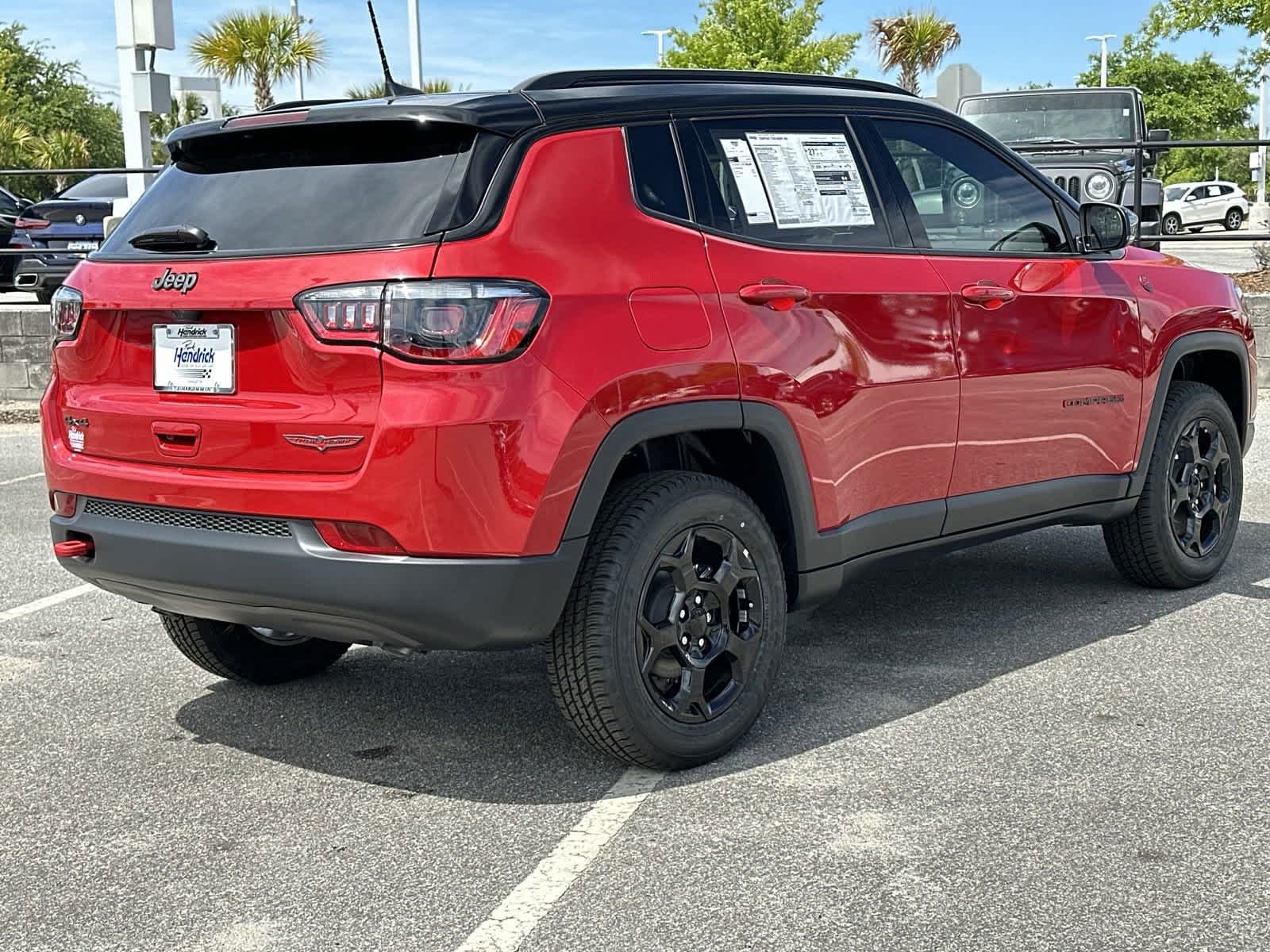 2023 Jeep Compass Trailhawk 8