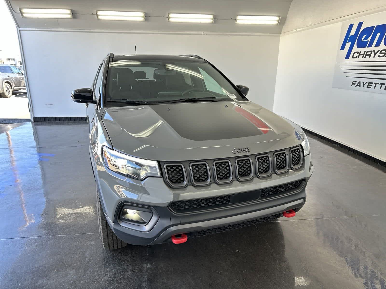 2023 Jeep Compass Trailhawk 3