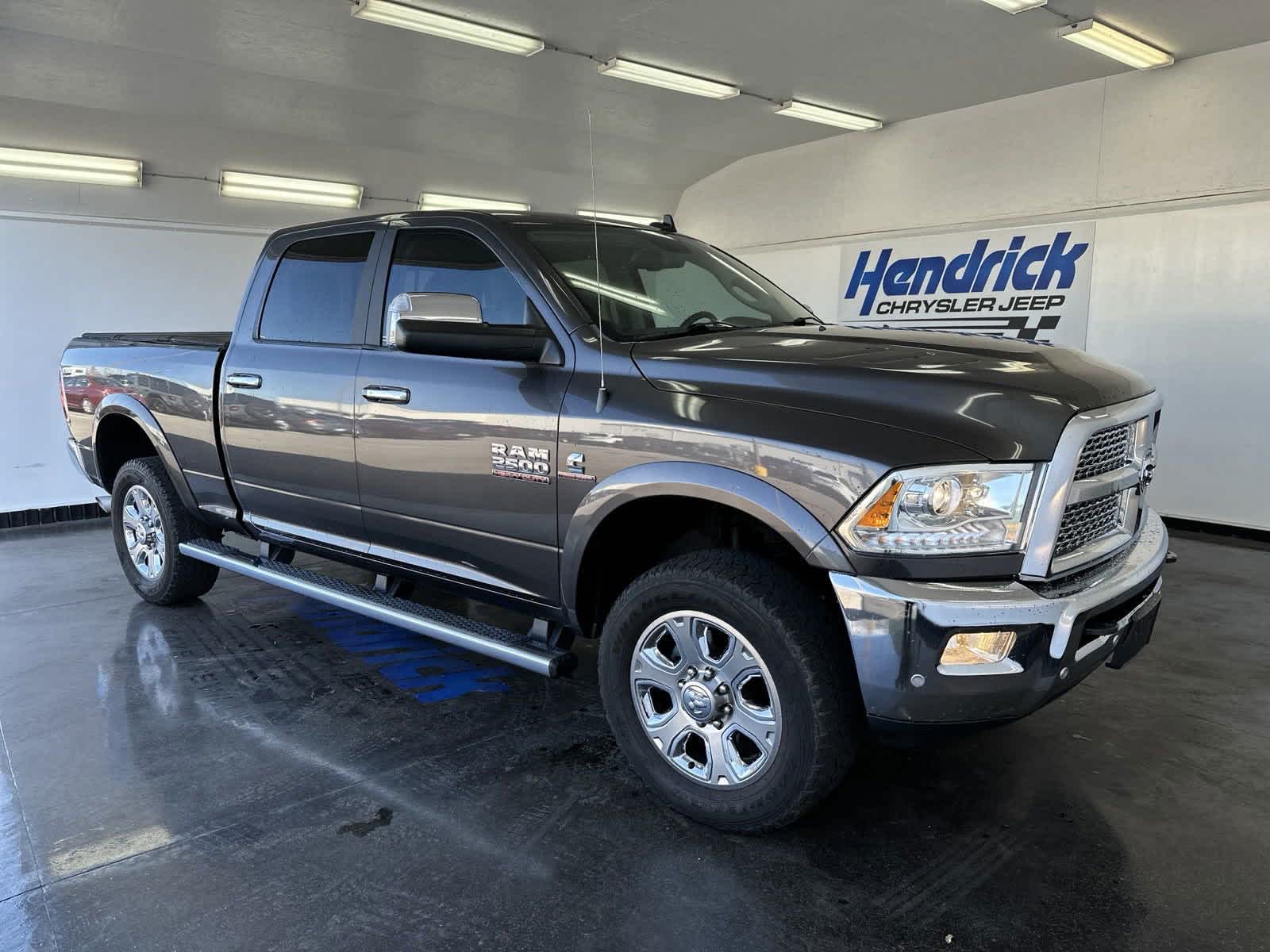 2018 Ram 2500 Laramie 4x4 Crew Cab 64 Box 2