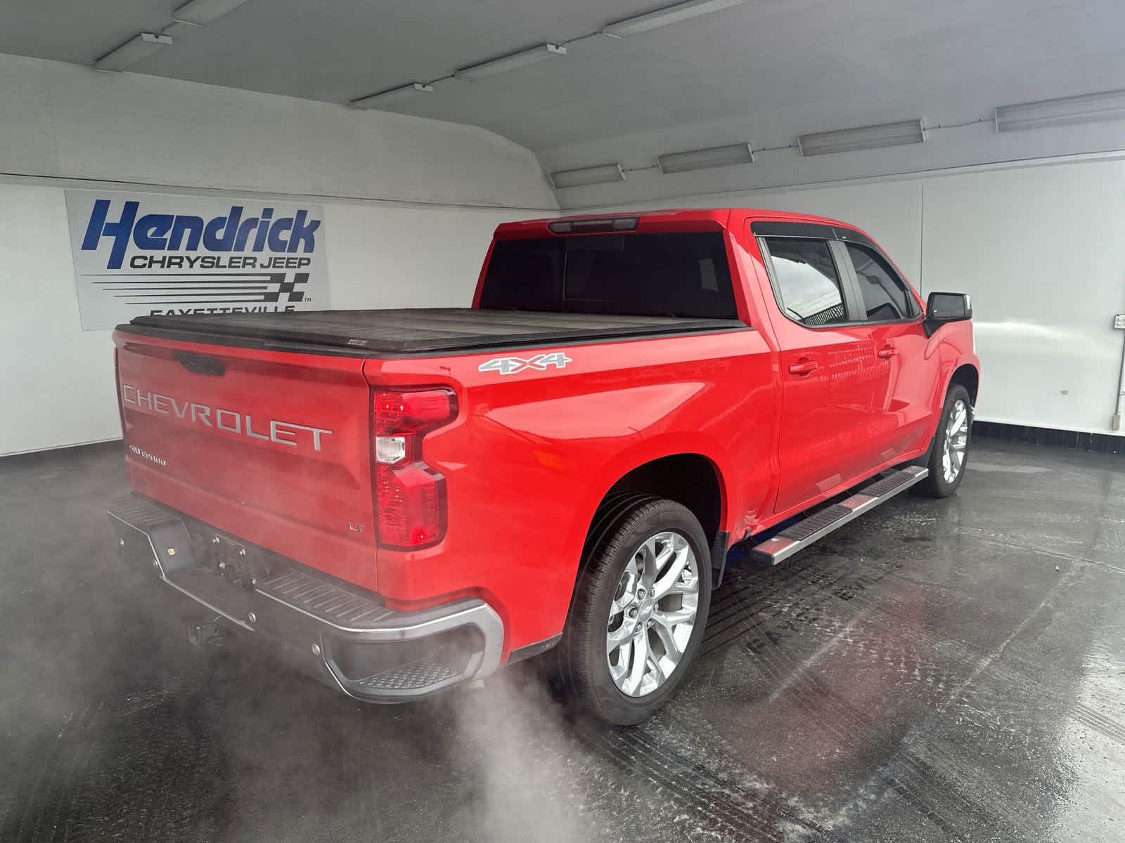 2020 Chevrolet Silverado 1500 LT 4WD Crew Cab 147 9