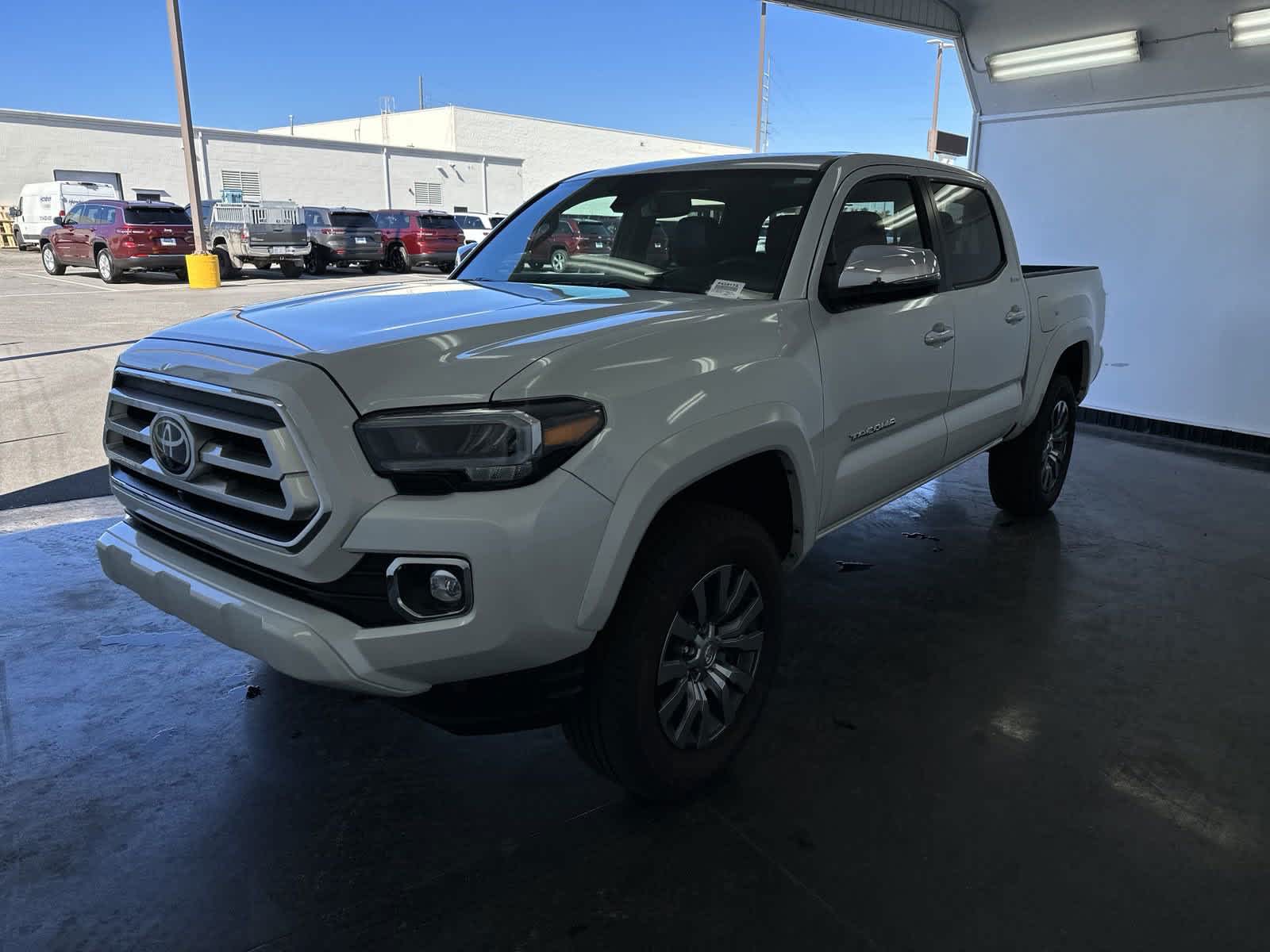 2023 Toyota Tacoma Limited Double Cab 5 Bed V6 AT 4