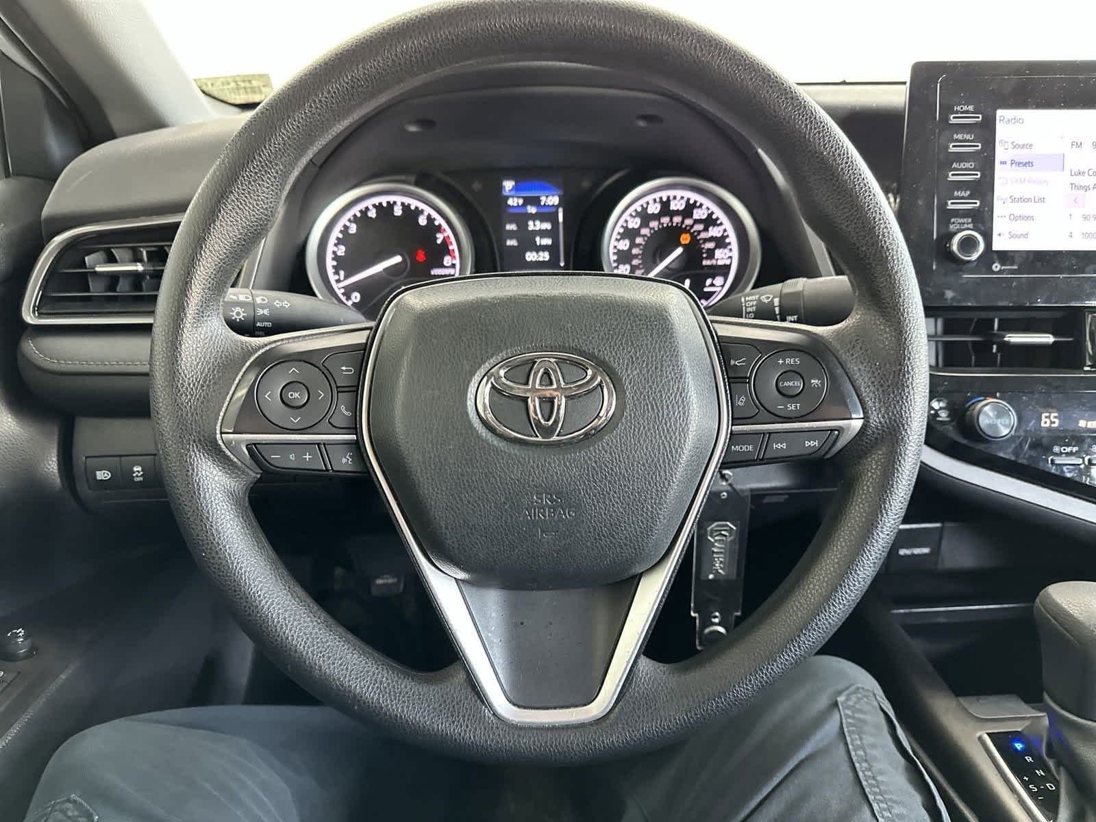 2022 Toyota Camry LE 16