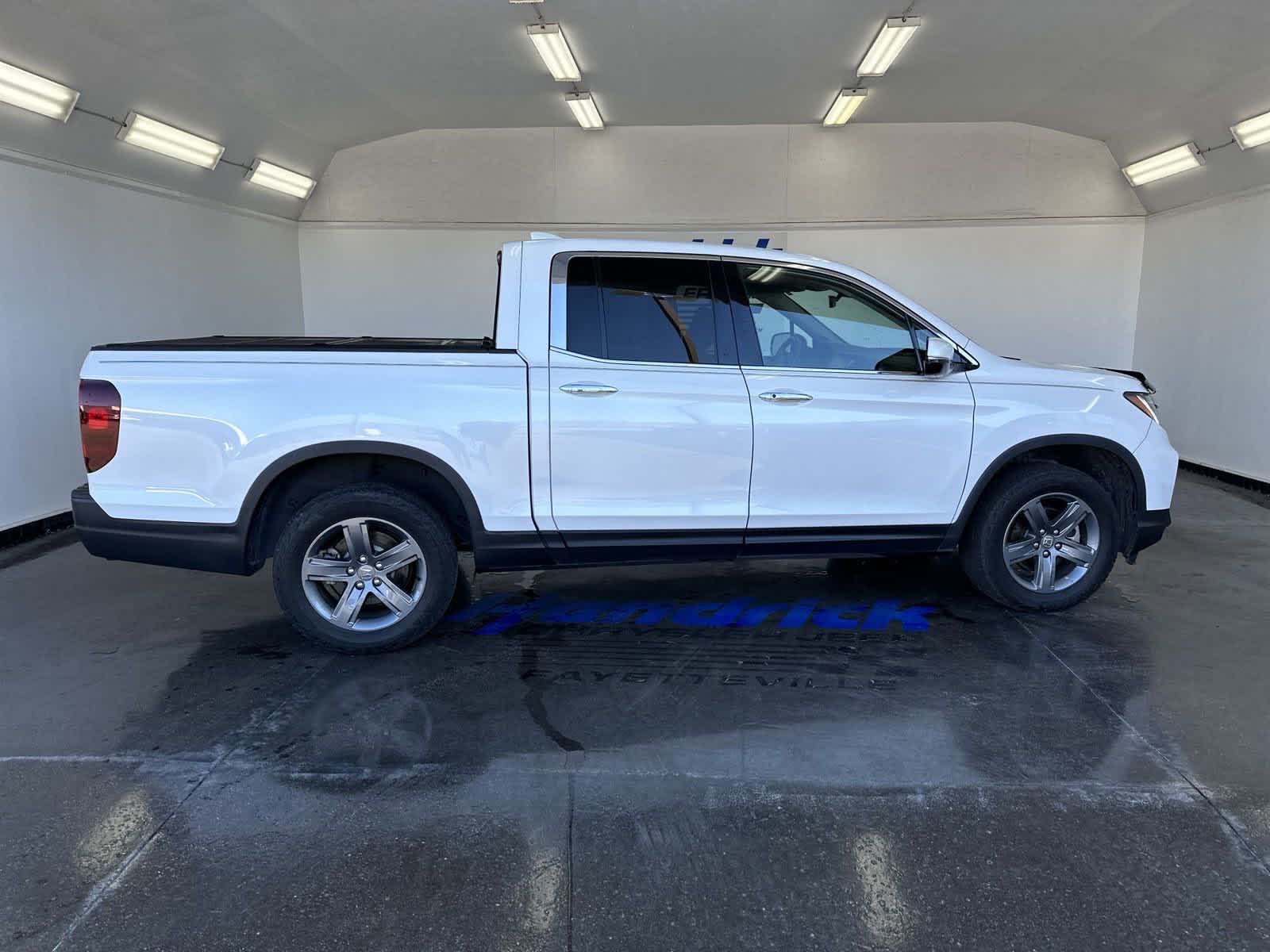 2022 Honda Ridgeline RTL-E AWD 10