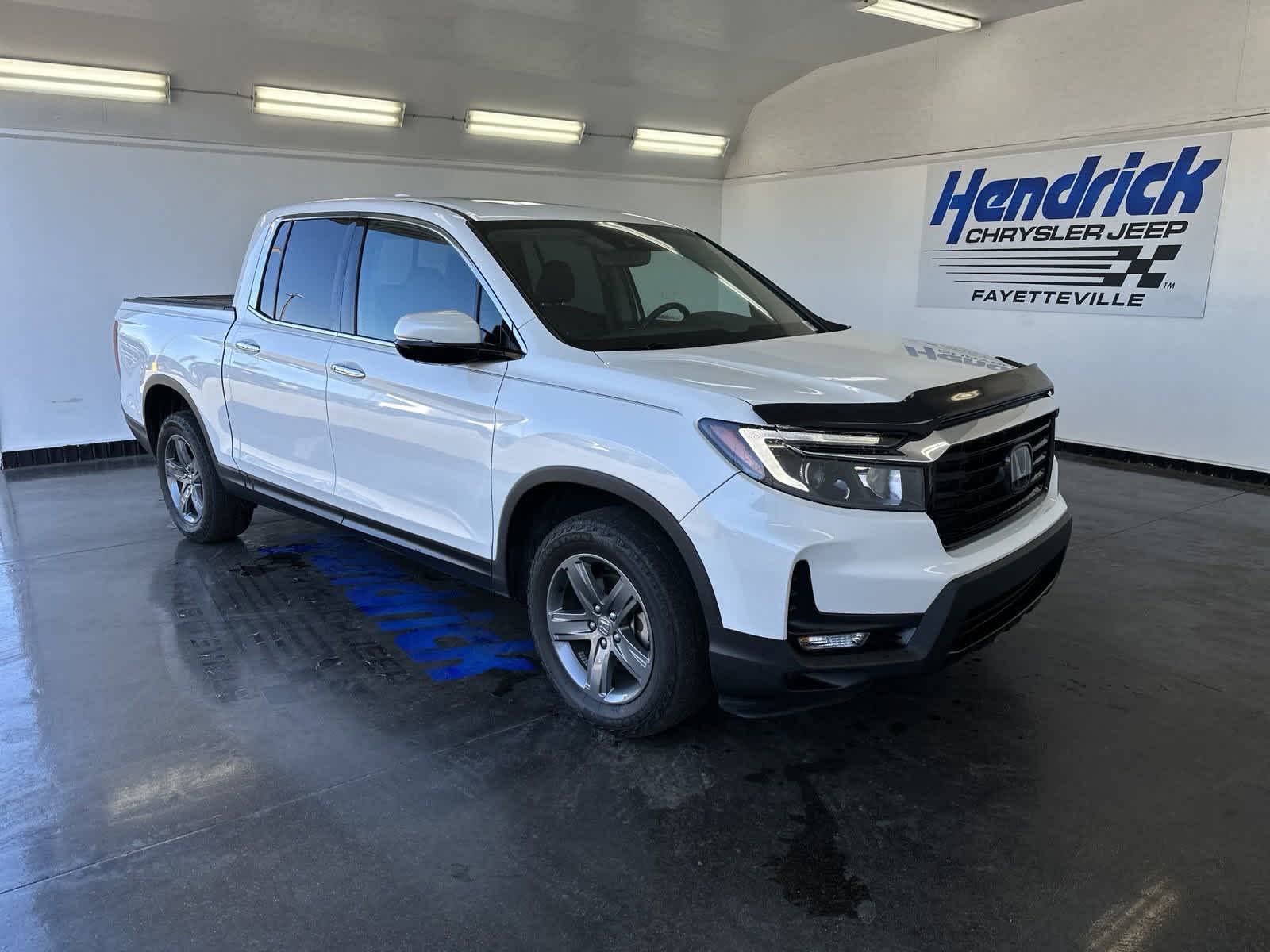 2022 Honda Ridgeline RTL-E AWD 2