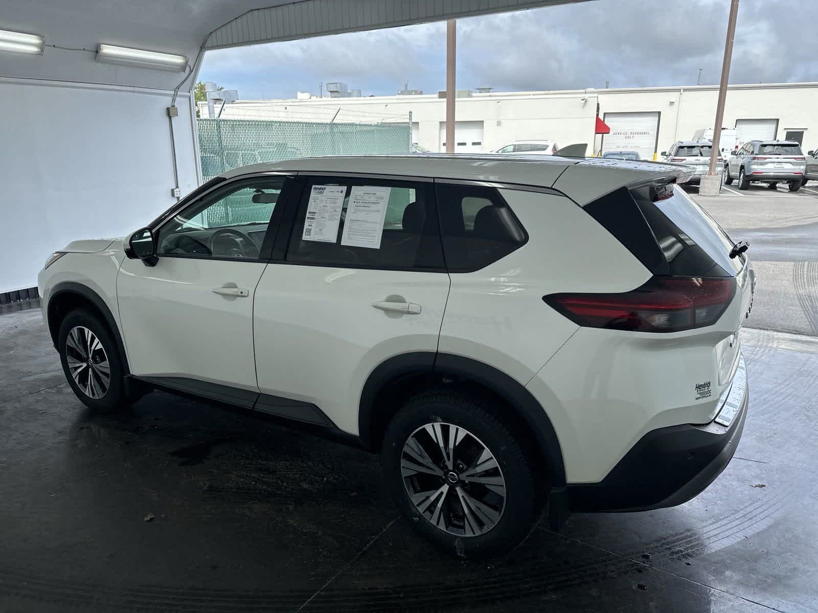 2021 Nissan Rogue SV 6