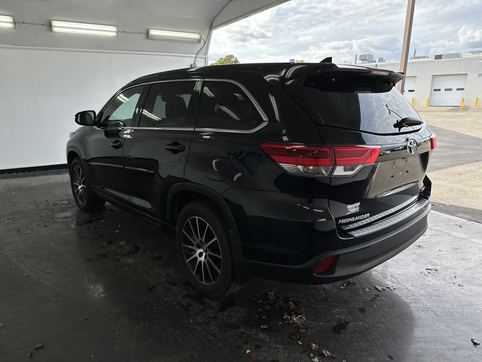 2018 Toyota Highlander SE 7