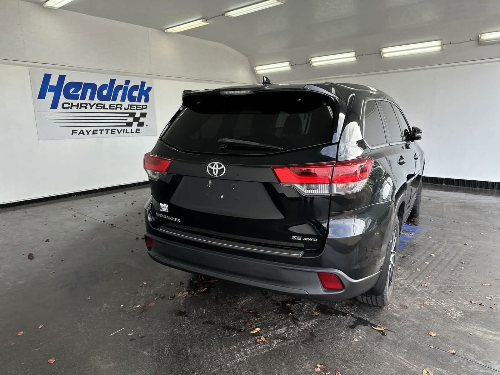 2018 Toyota Highlander SE 8