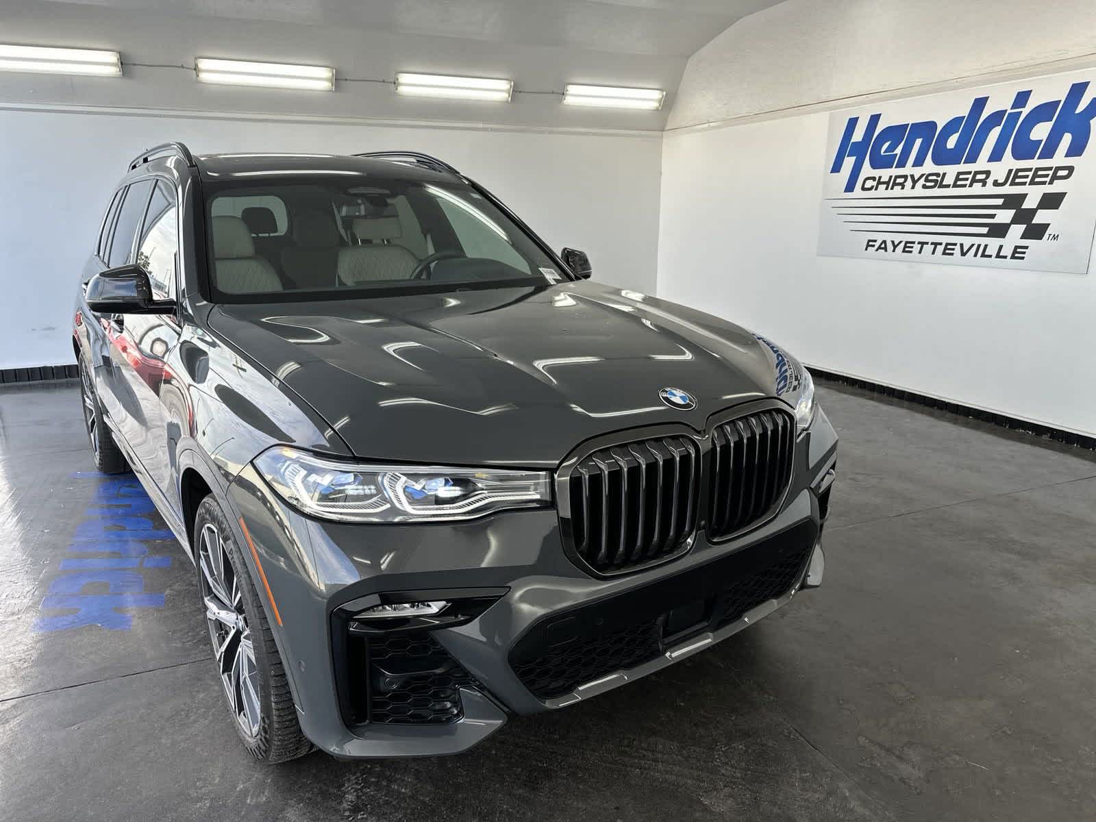 2022 BMW X7 M50i 6