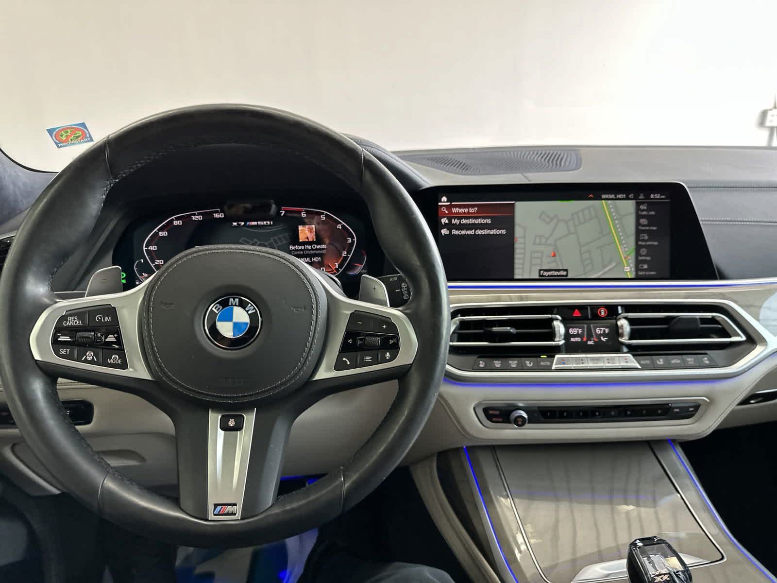 2022 BMW X7 M50i 31