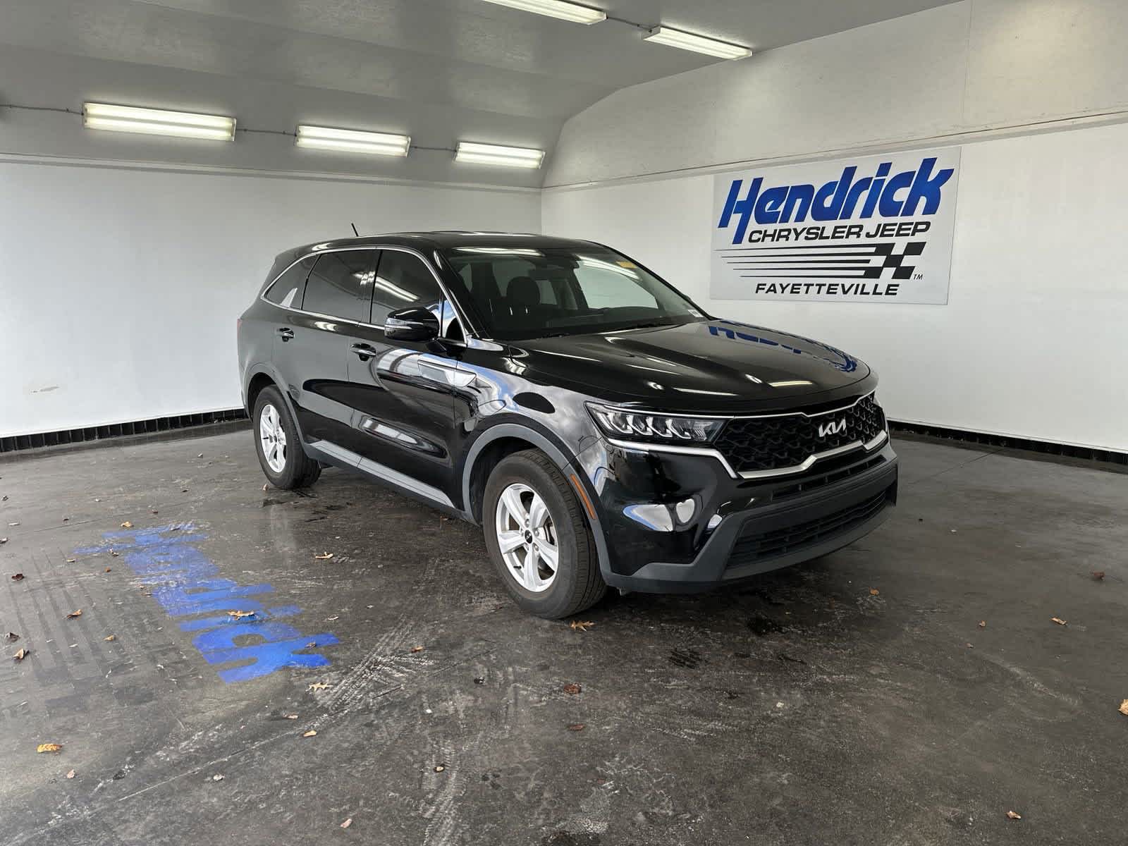 2022 Kia Sorento LX 2