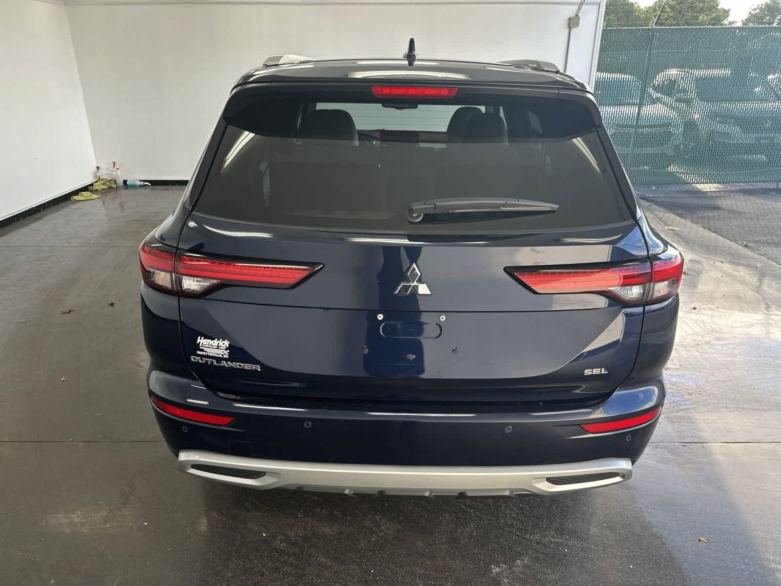 2023 Mitsubishi Outlander SEL 8