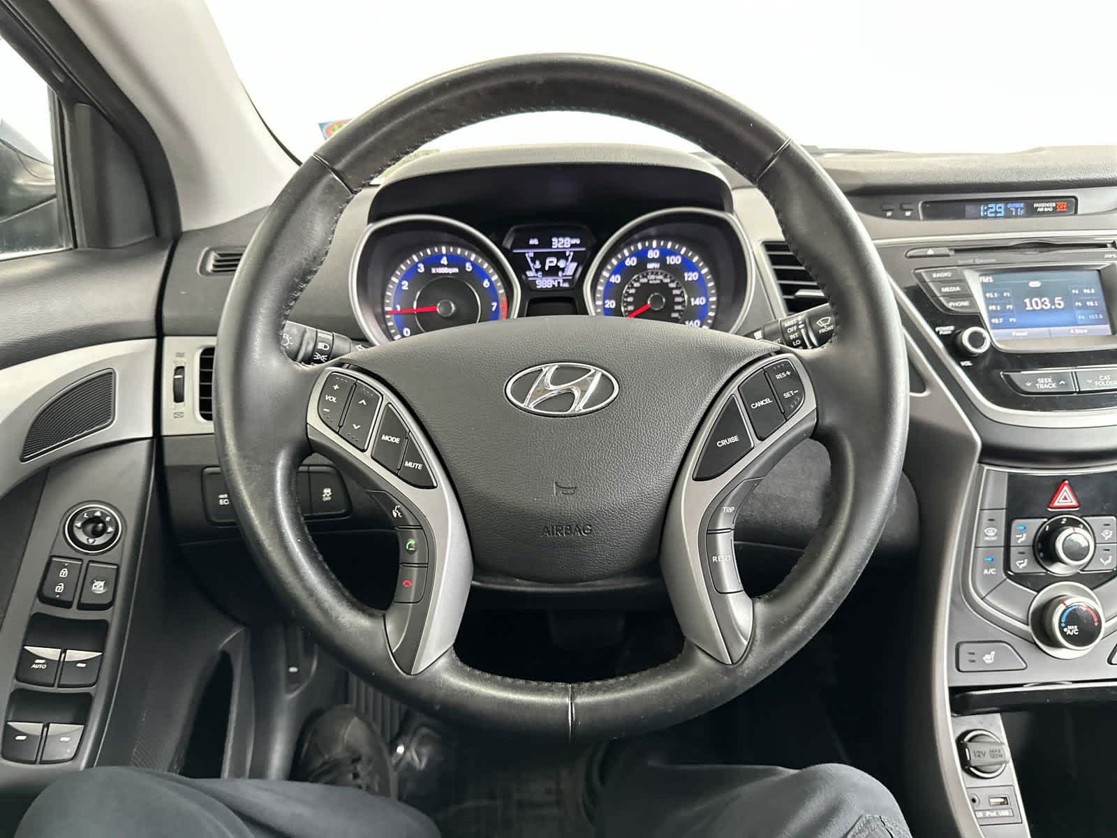 2016 Hyundai Elantra Value Edition 17