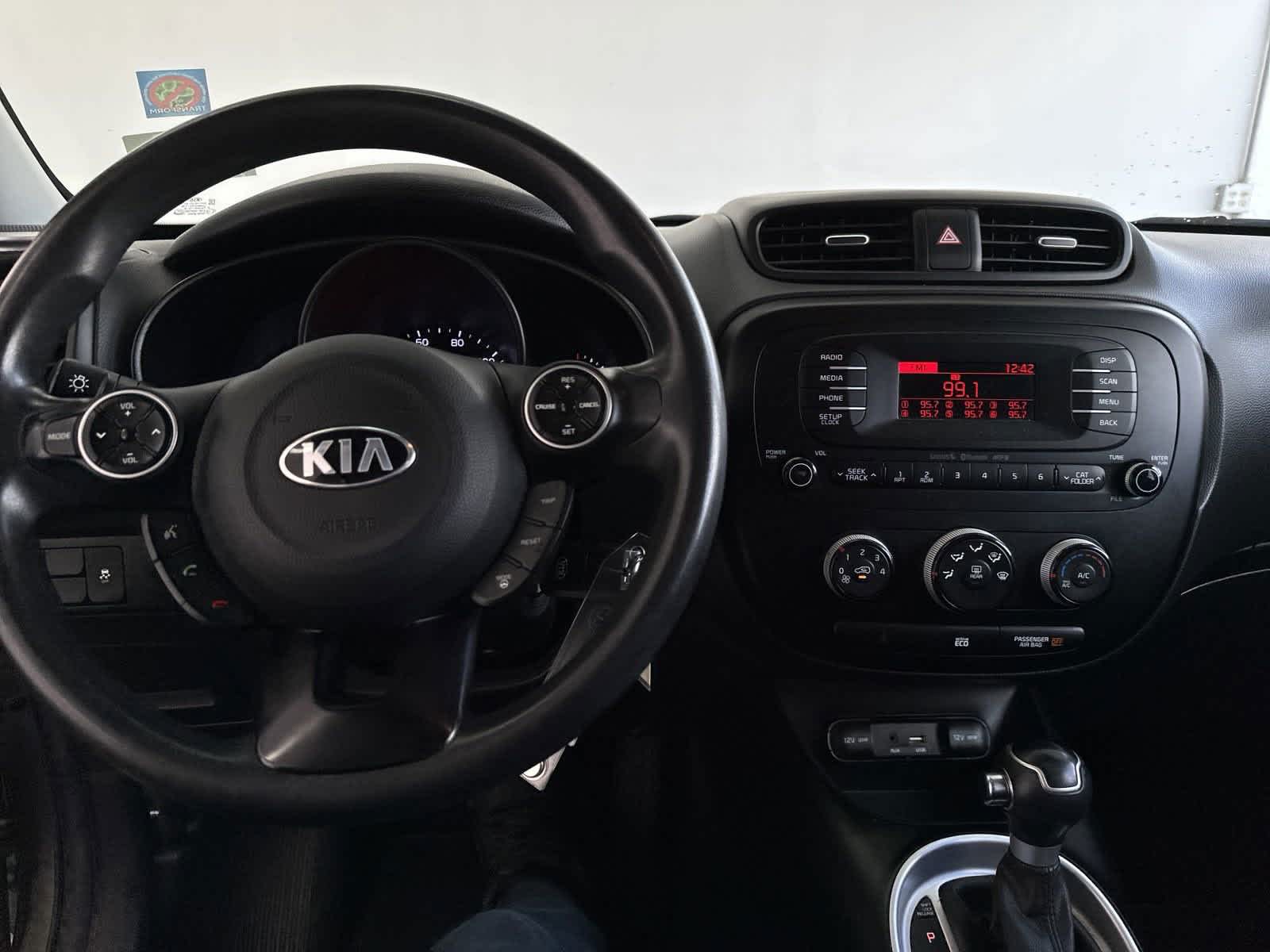 2016 Kia Soul Base 24