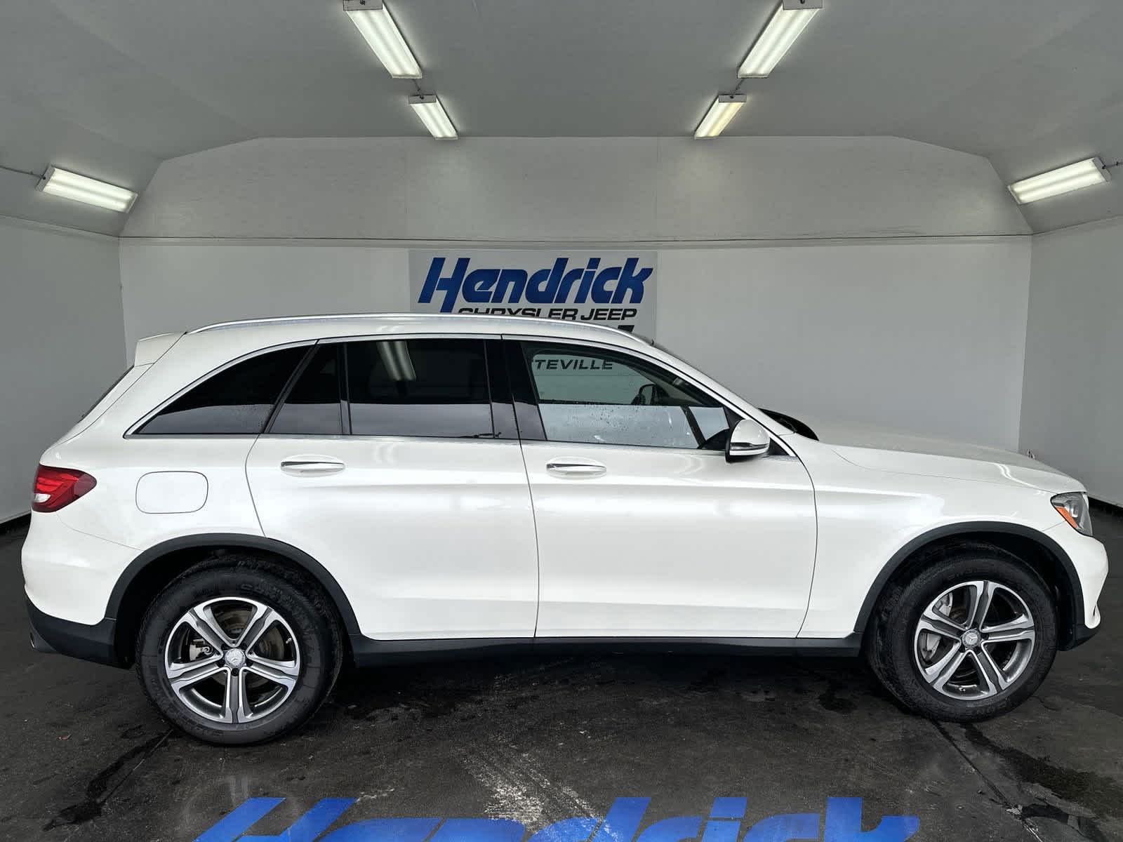 2017 Mercedes-Benz GLC GLC 300 10