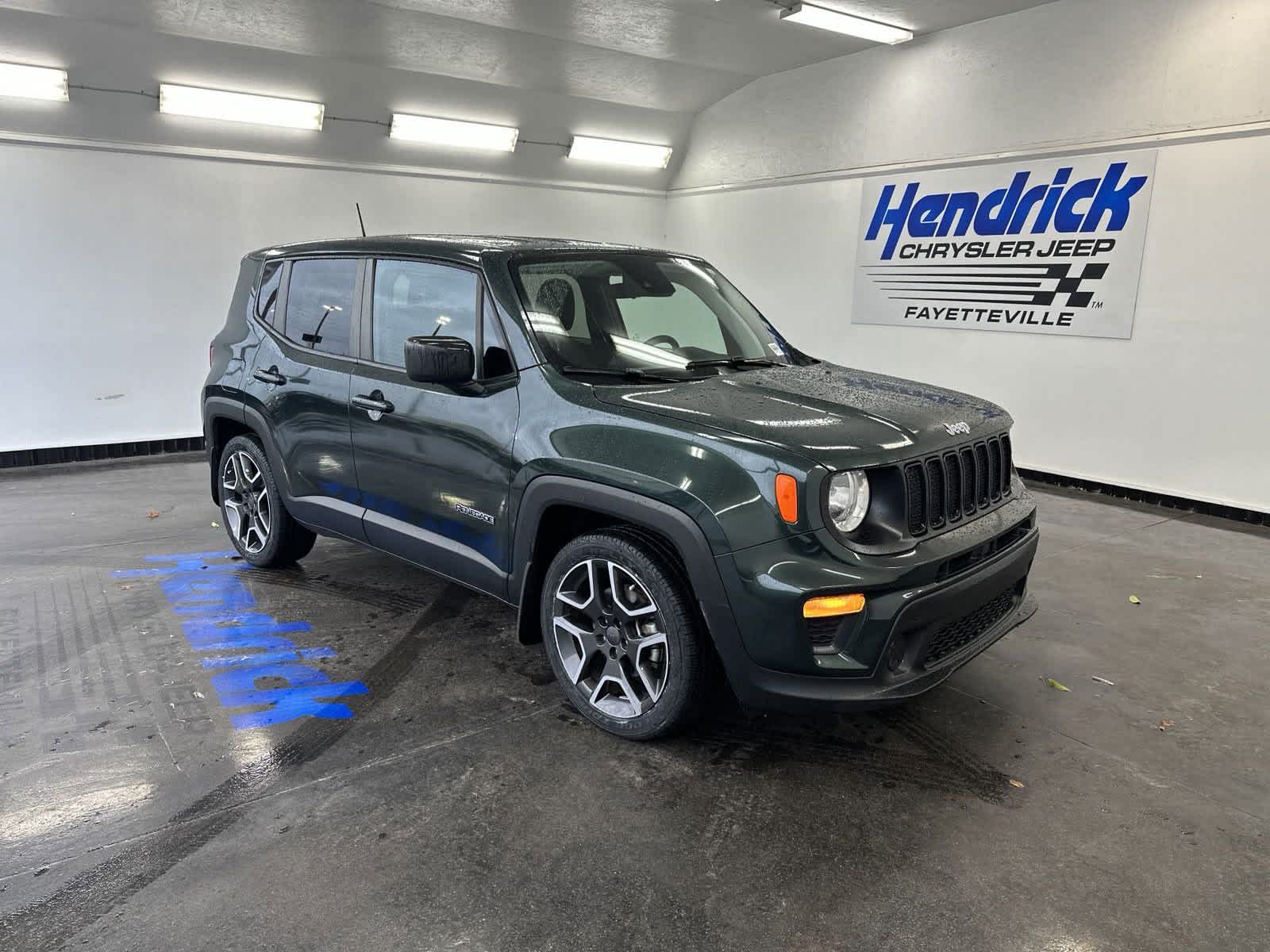 2021 Jeep Renegade Jeepster 2