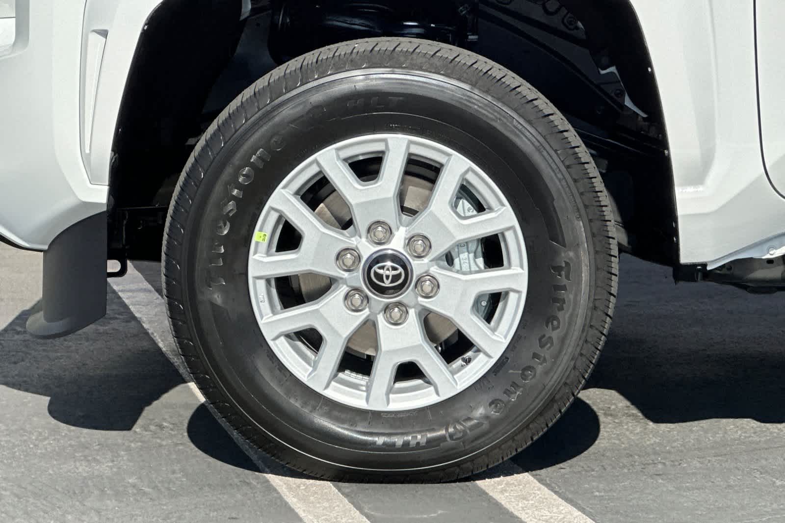 2025 Toyota Tacoma SR5 Double Cab photo 22