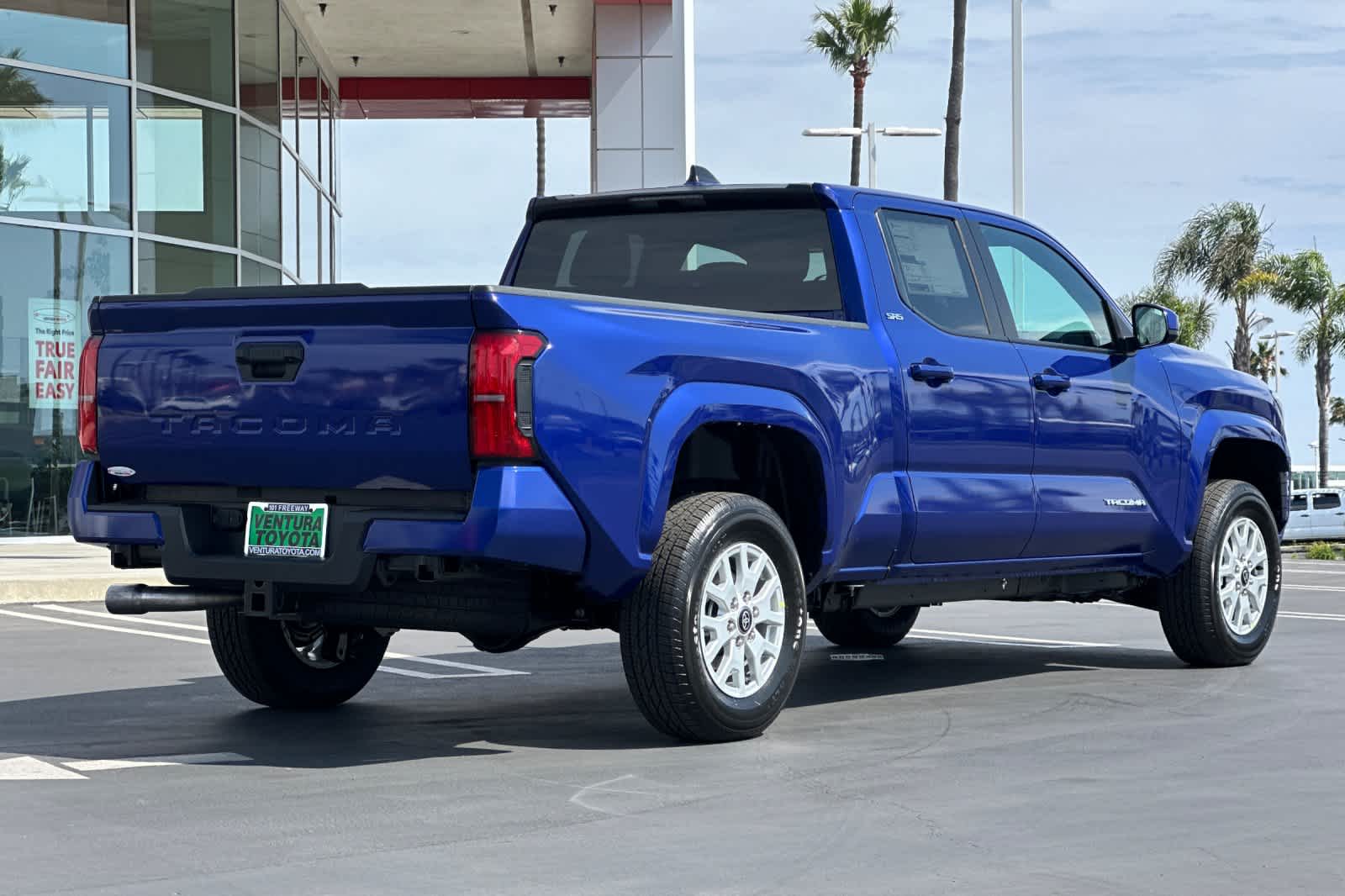 2025 Toyota Tacoma SR5 Double Cab Long Bed photo 4