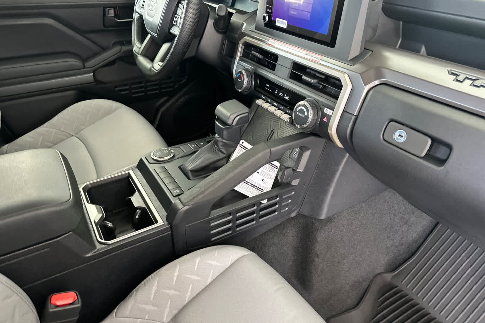 2025 Toyota Tacoma SR5 Double Cab photo 14