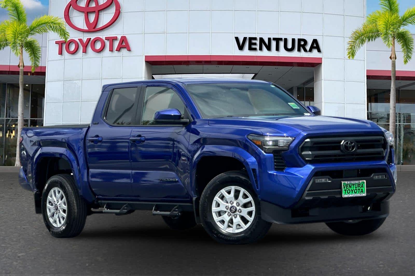 2025 Toyota Tacoma SR5 Double Cab photo 2