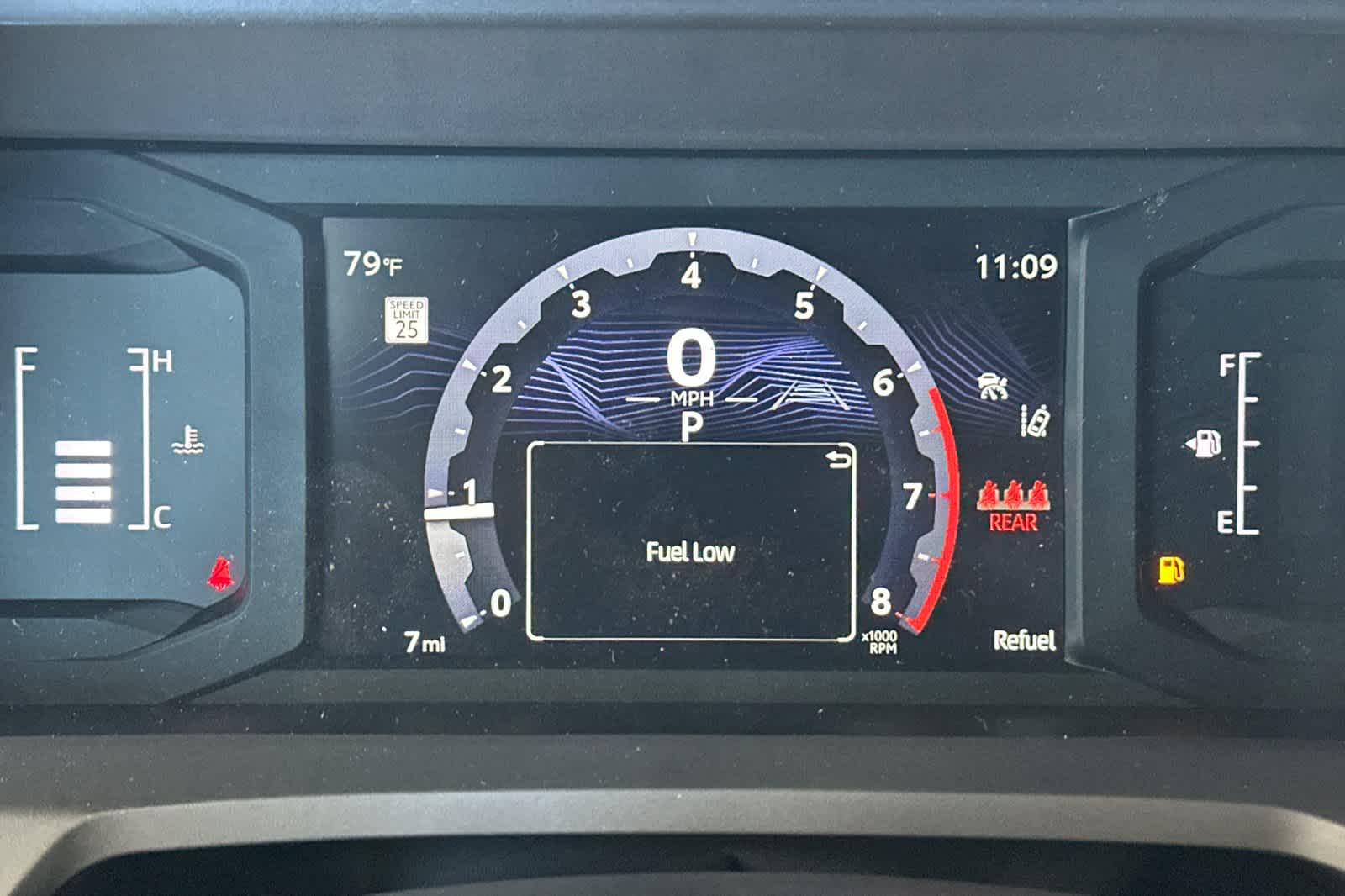 2025 Toyota Tacoma SR5 Double Cab photo 18