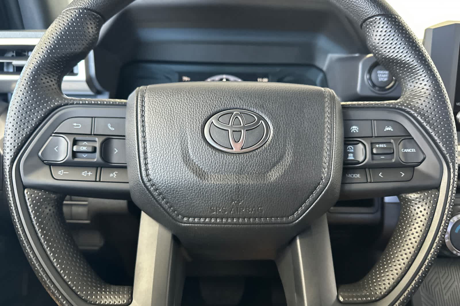 2025 Toyota Tacoma SR5 Double Cab photo 17