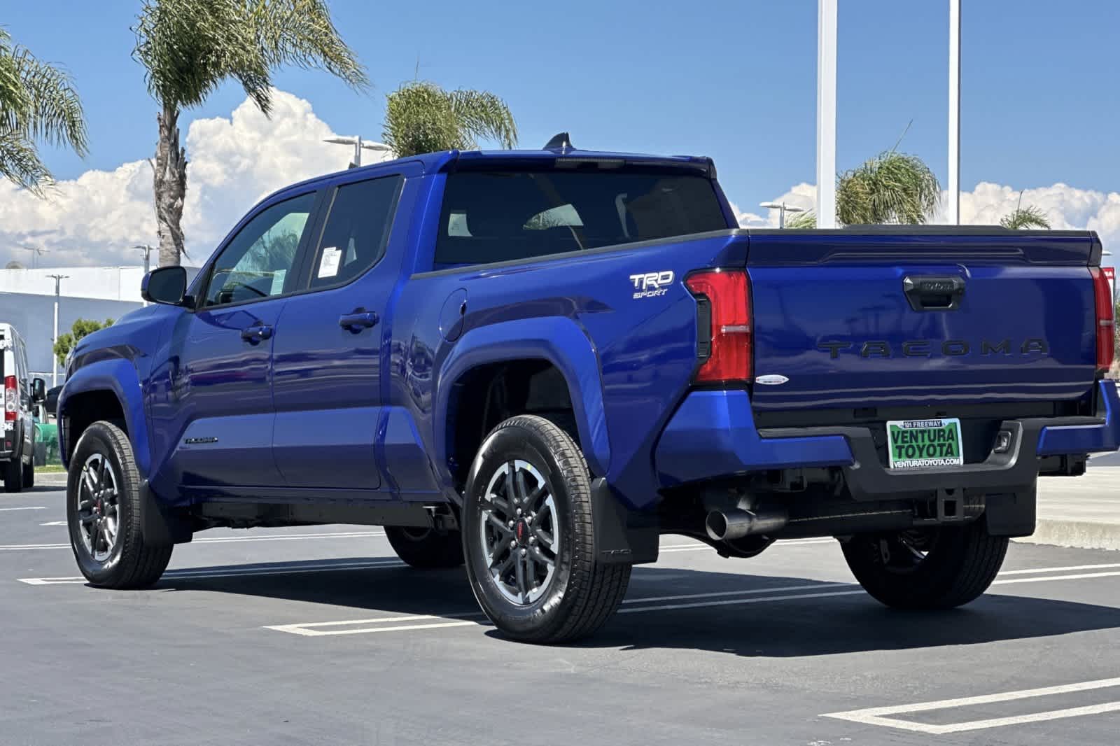 2025 Toyota Tacoma TRD Sport Double Cab photo 6