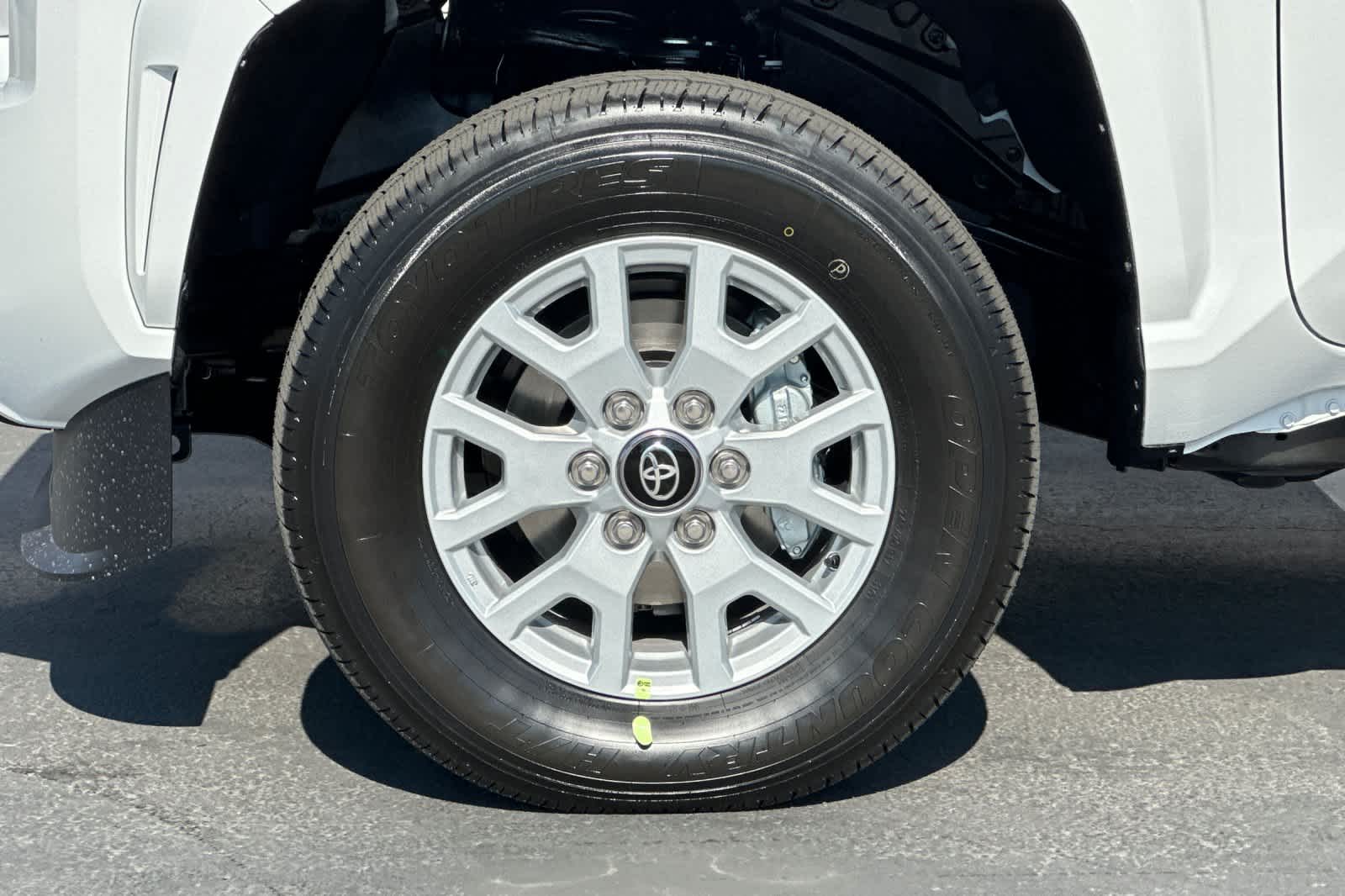 2025 Toyota Tacoma SR5 Double Cab photo 21