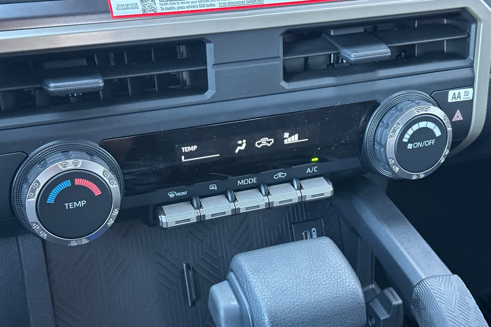2025 Toyota Tacoma SR5 Double Cab photo 18