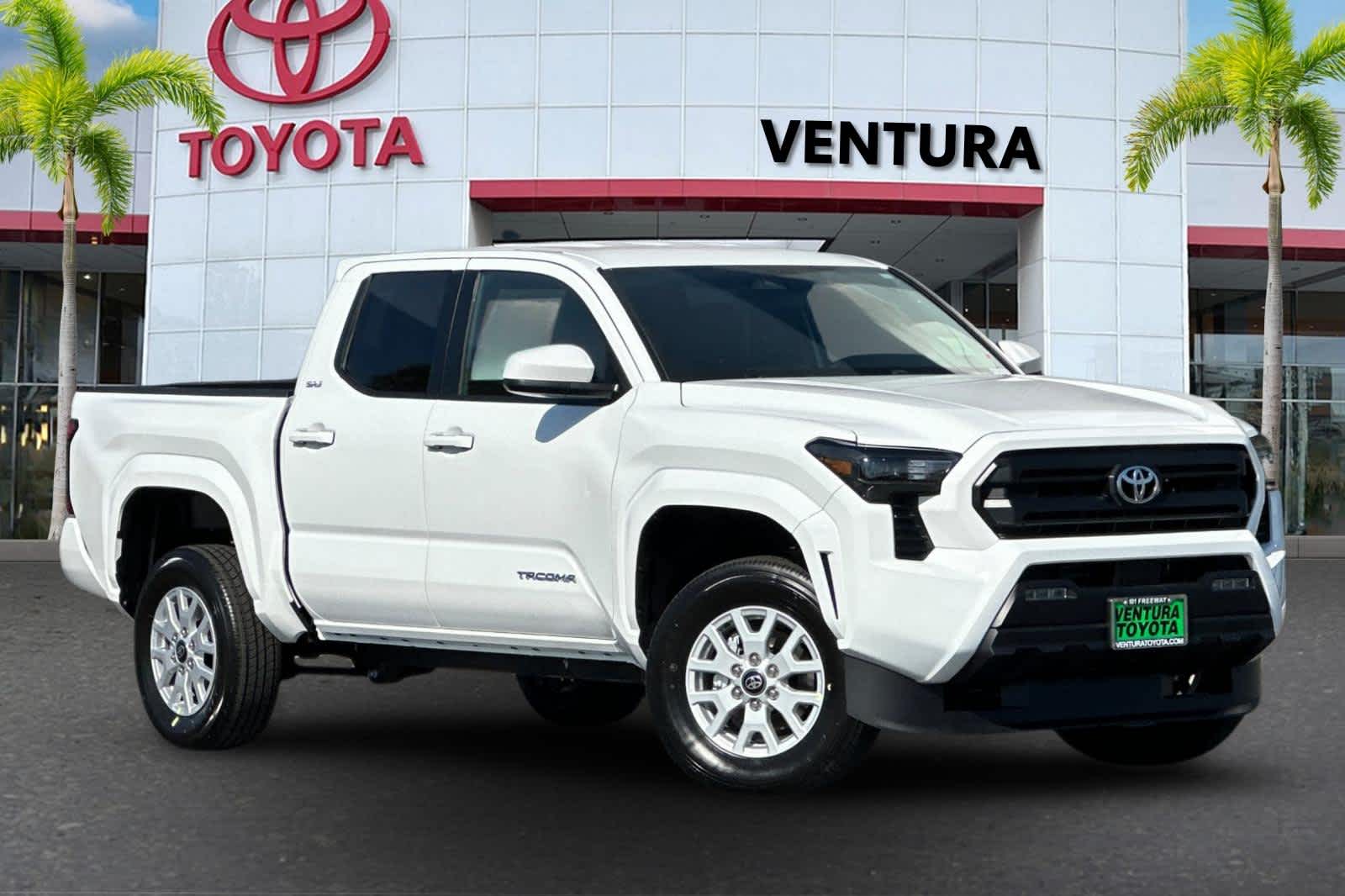 2025 Toyota Tacoma SR5 Double Cab photo 2