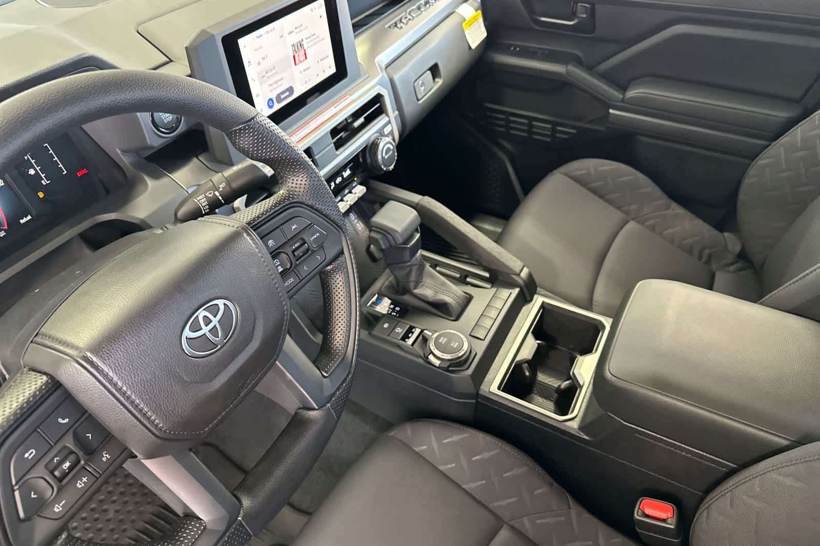 2025 Toyota Tacoma SR5 Double Cab photo 9