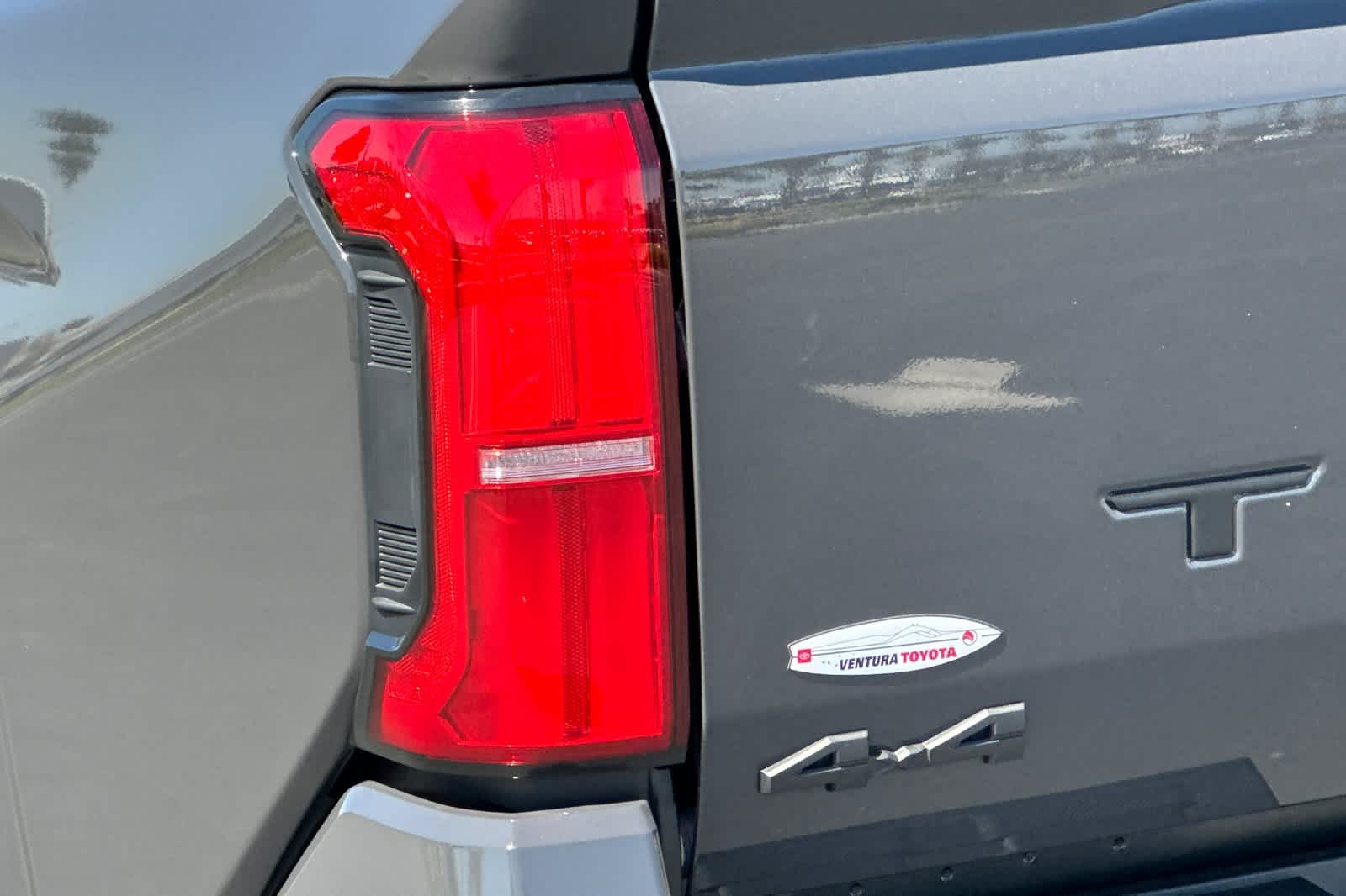 2025 Toyota Tacoma SR5 Double Cab photo 25