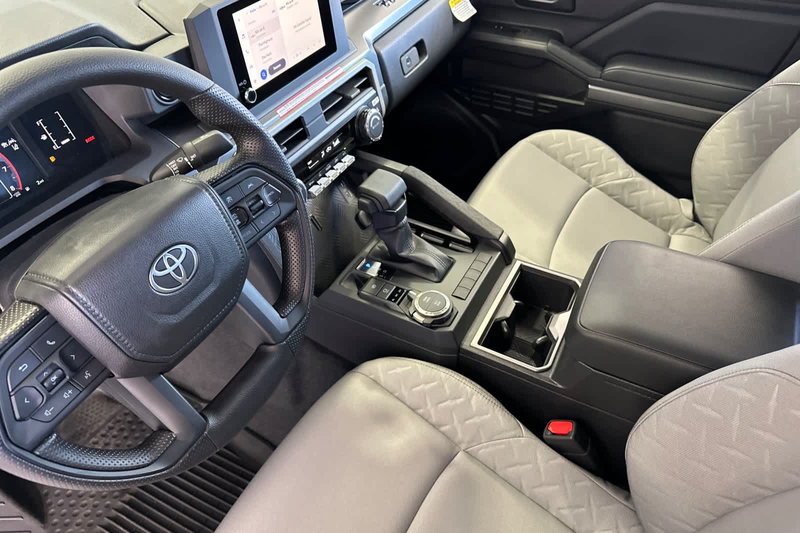 2025 Toyota Tacoma SR5 Double Cab photo 9