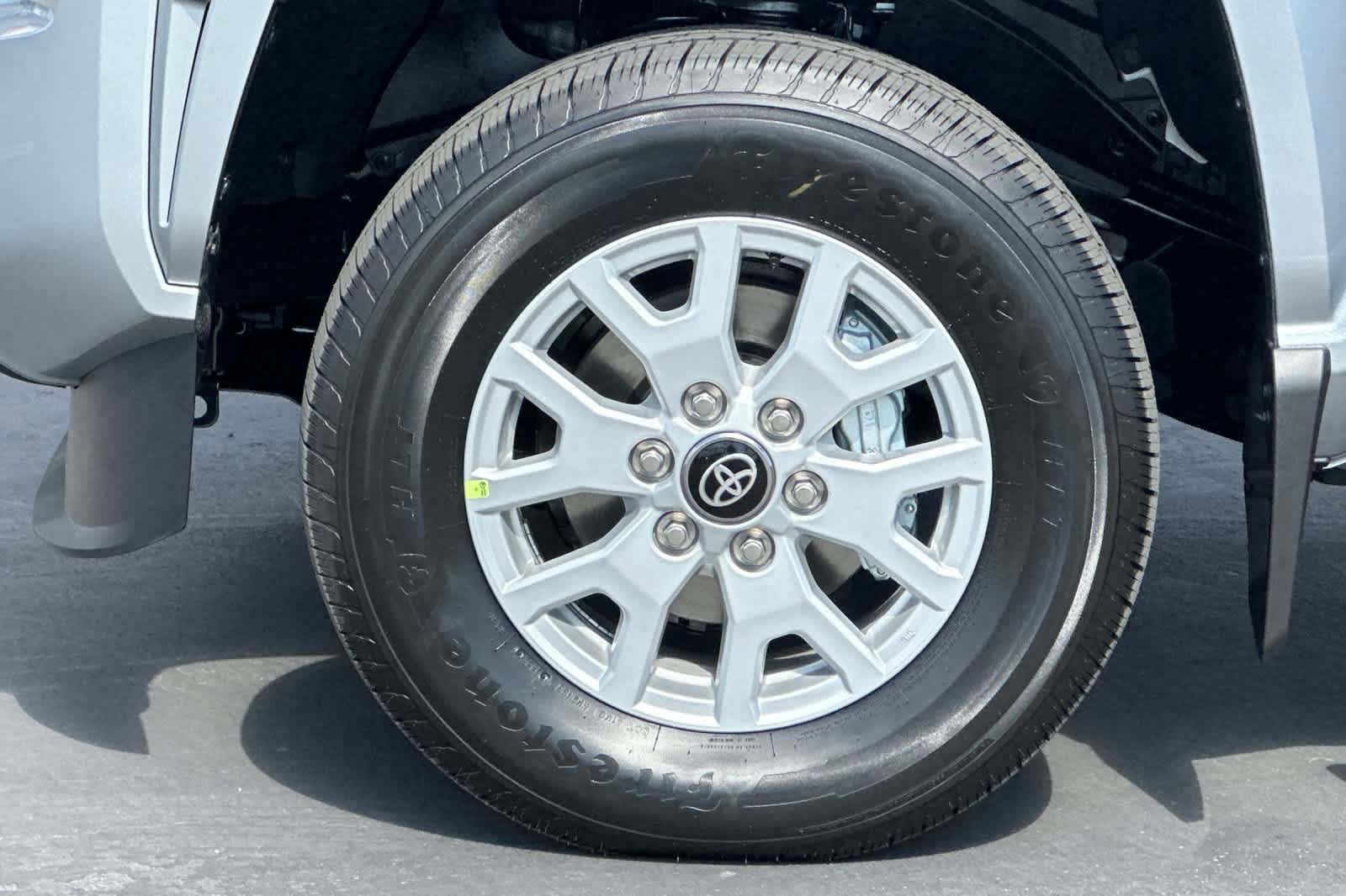 2025 Toyota Tacoma SR5 Double Cab photo 18