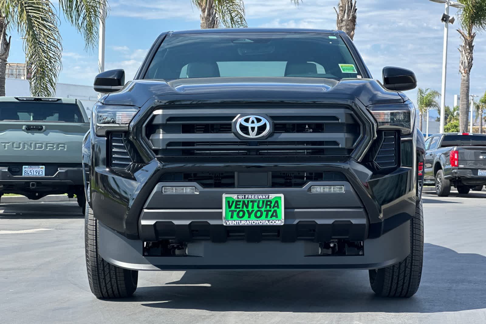 2025 Toyota Tacoma SR5 Double Cab photo 9