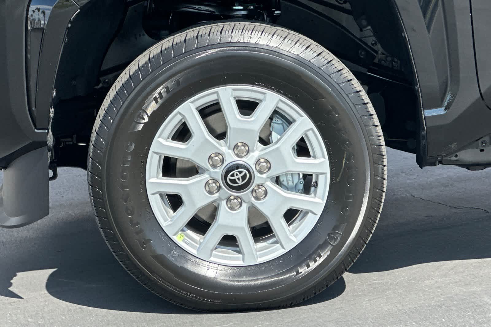 2025 Toyota Tacoma SR5 Double Cab photo 22
