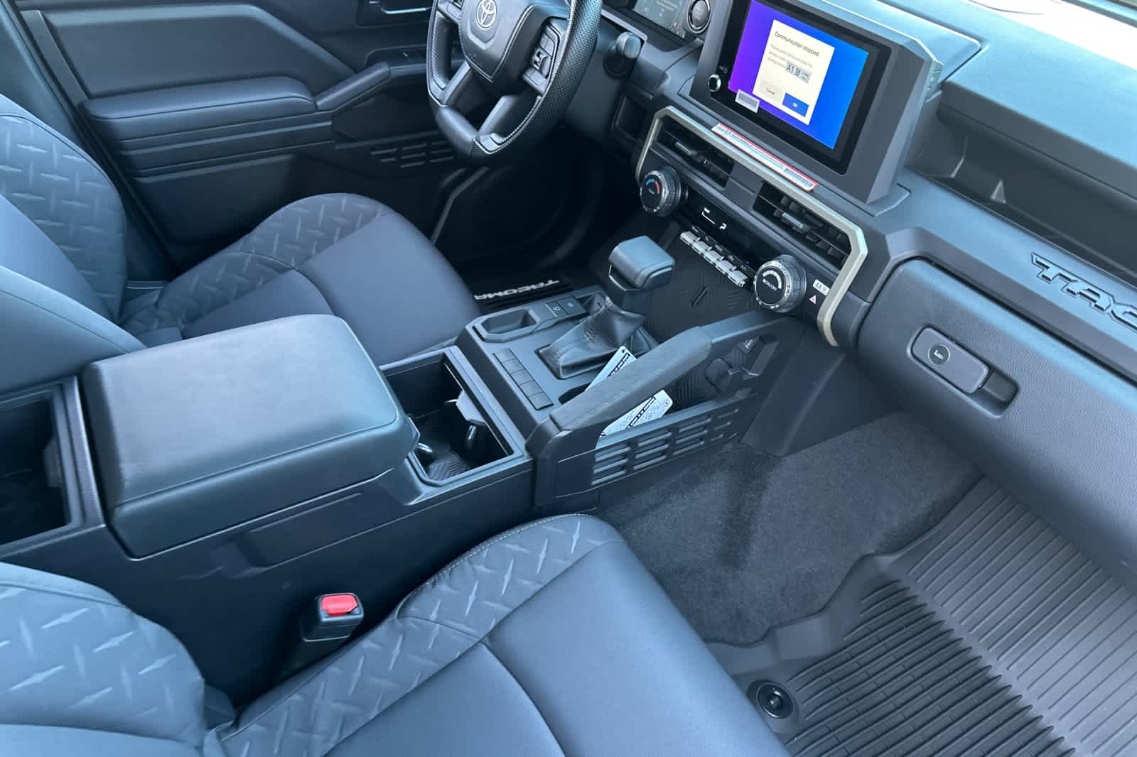 2025 Toyota Tacoma SR XtraCab photo 13