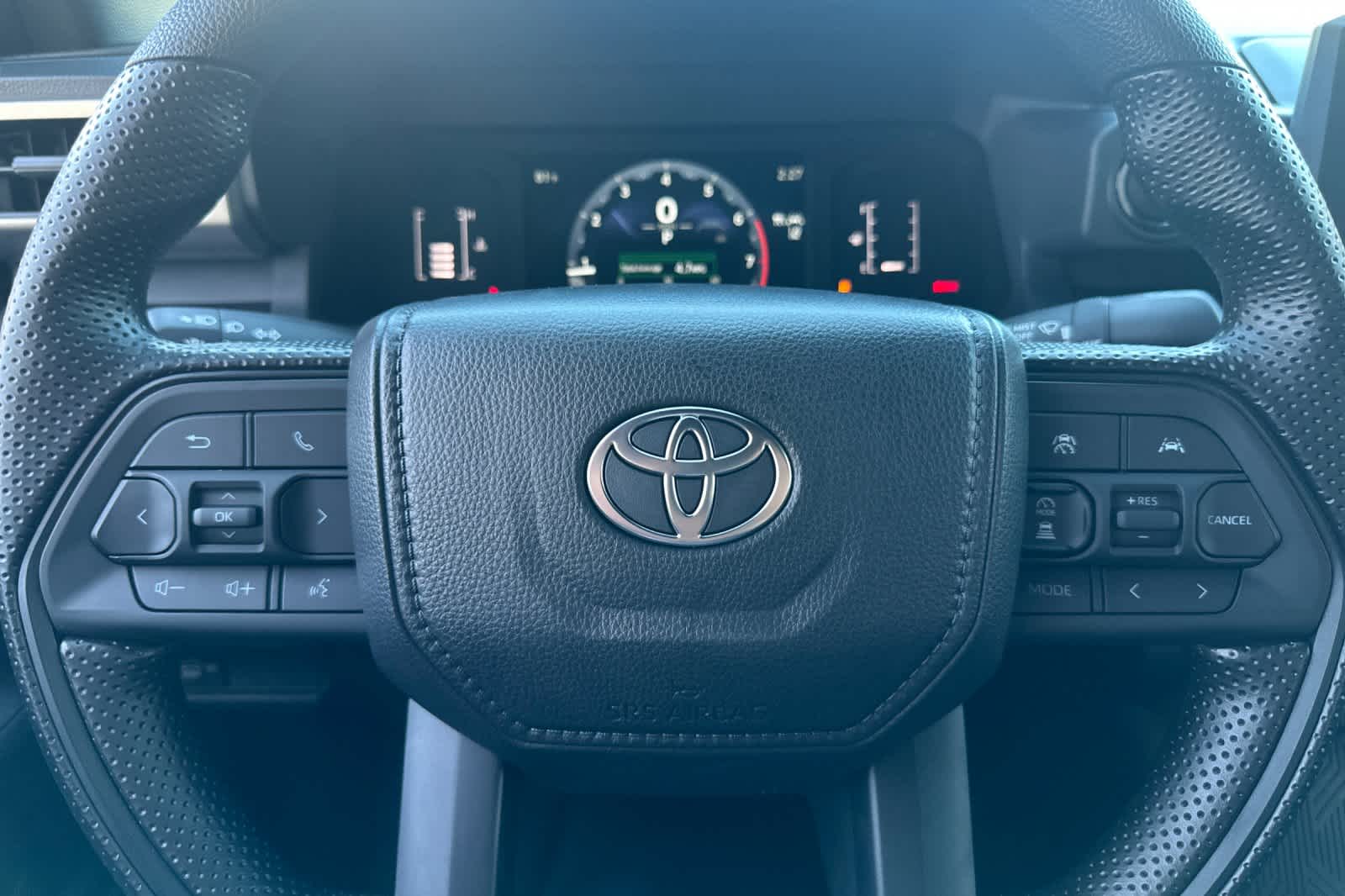2025 Toyota Tacoma SR XtraCab photo 19
