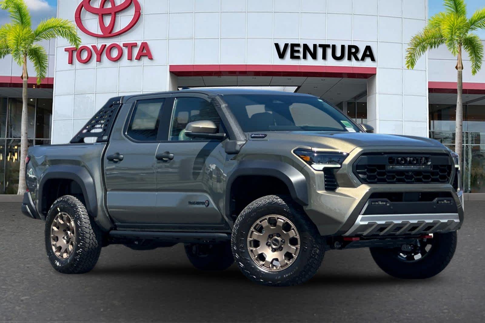 2025 Toyota Tacoma Trailhunter Double Cab photo 2