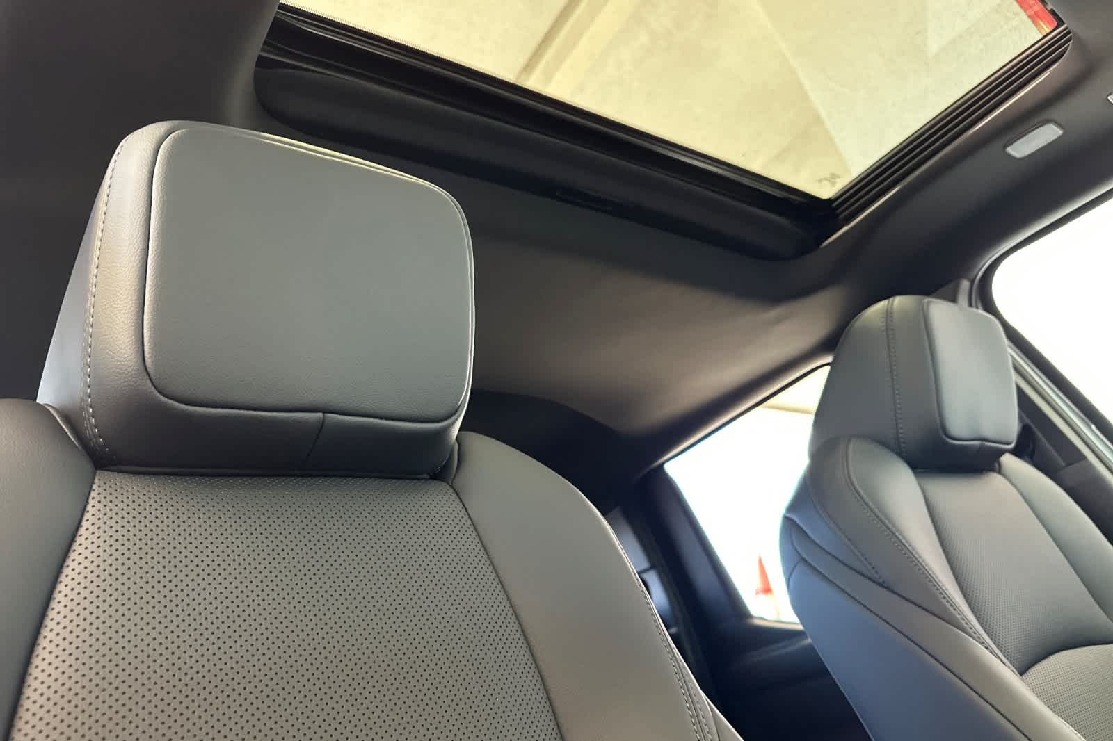 2025 Toyota Tacoma TRD Sport Double Cab photo 16
