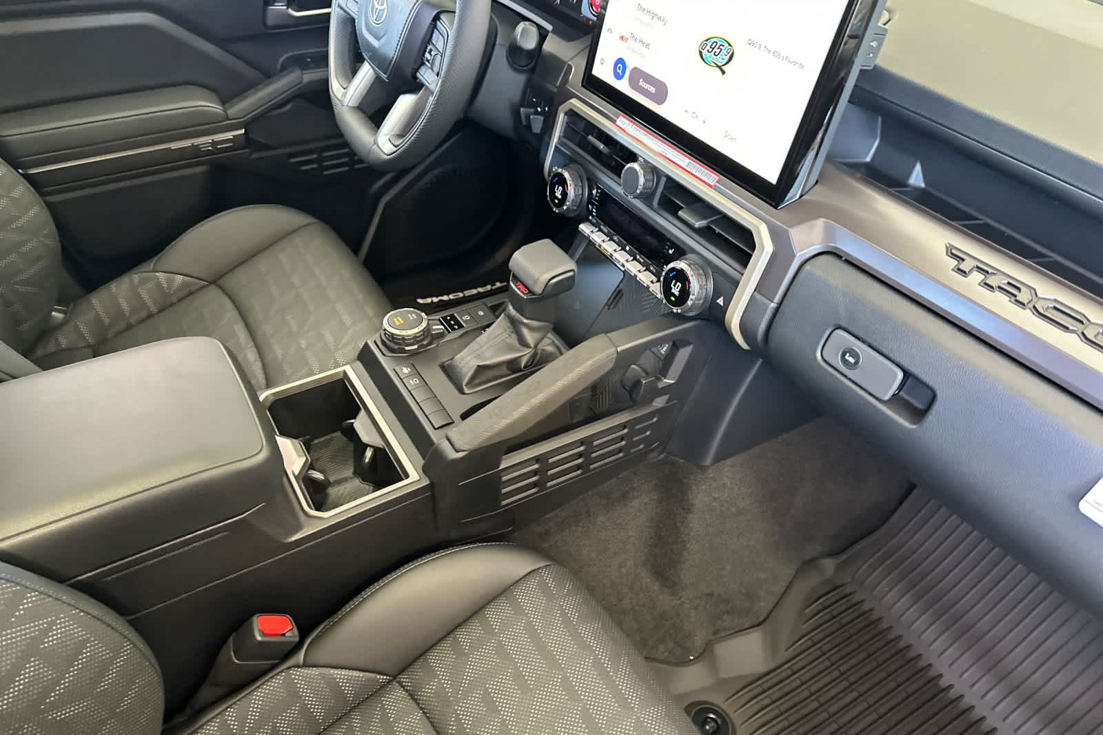 2025 Toyota Tacoma TRD Sport Double Cab photo 15