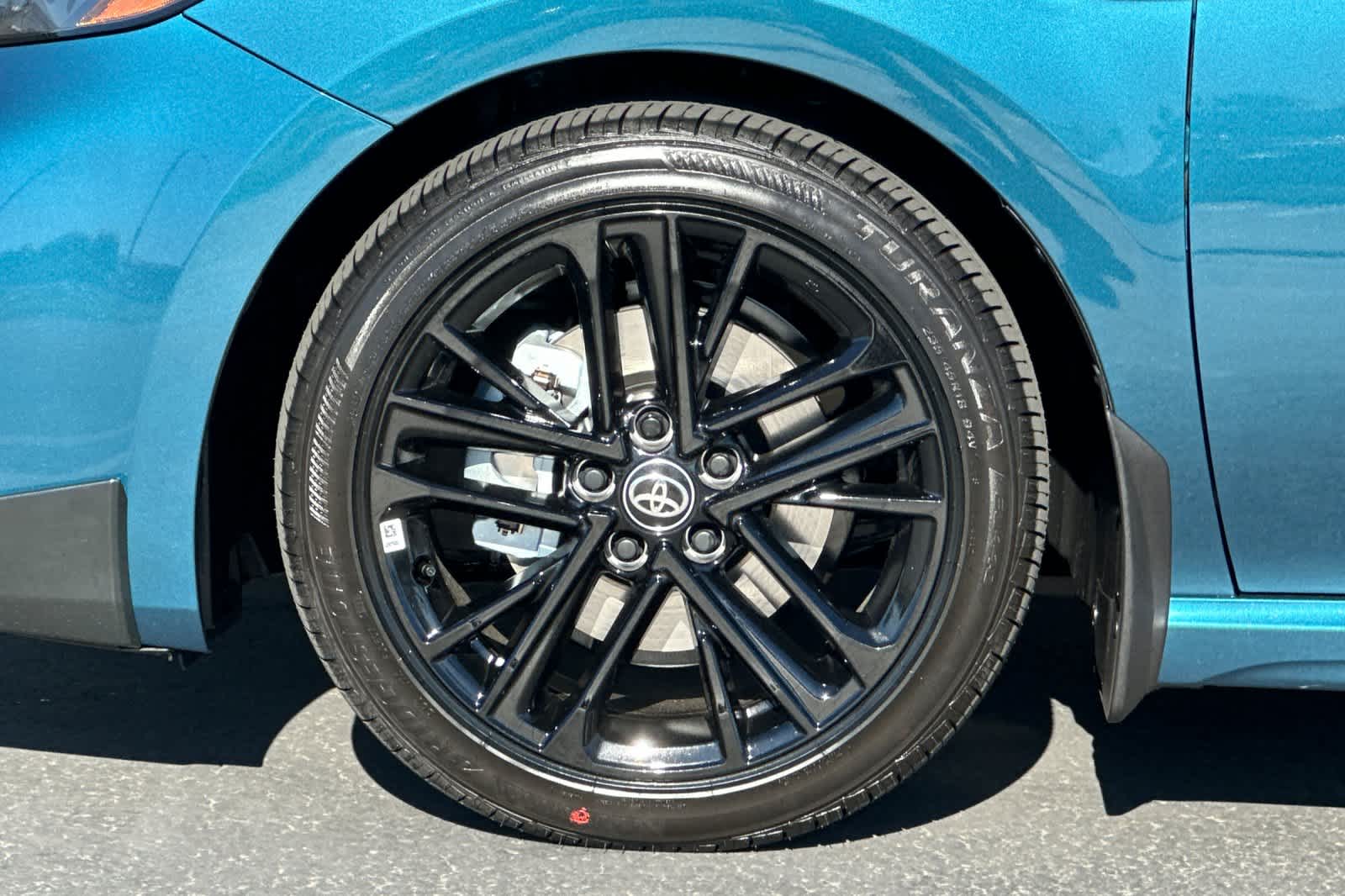2025 Toyota Camry SE photo 20