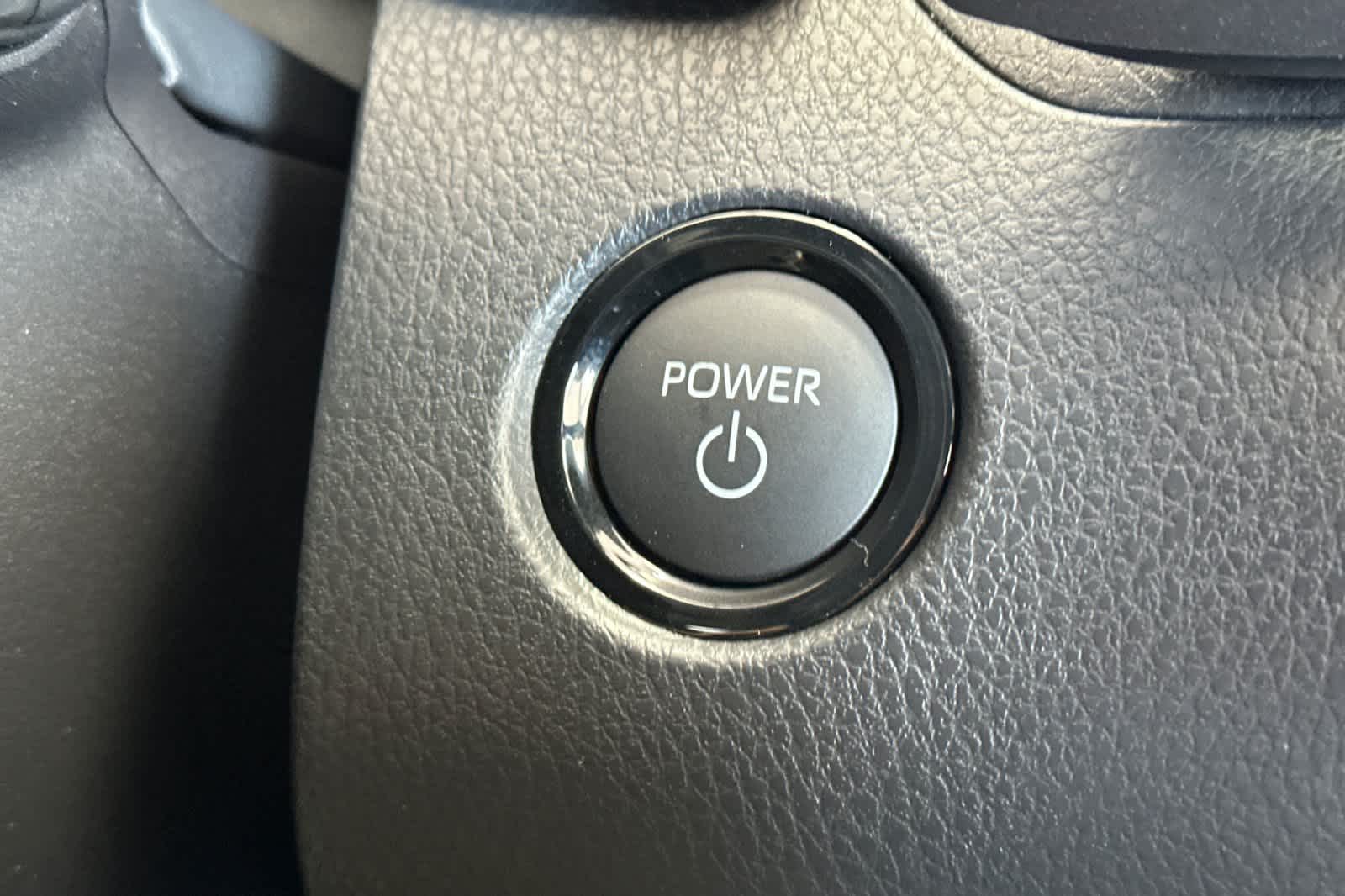 2025 Toyota Camry SE photo 16