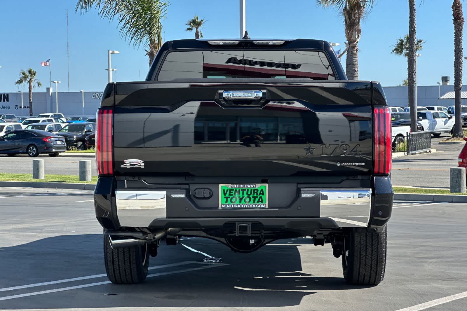 2025 Toyota Tundra 1794 Edition CrewMax photo 5