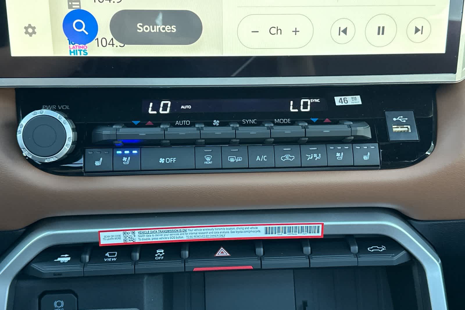 2025 Toyota Tundra 1794 Edition CrewMax photo 17