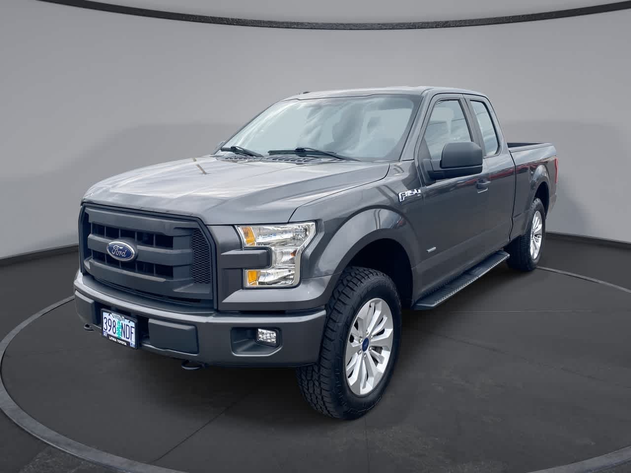 Gray (Magnetic Metallic) 2016 Ford F-150 XL SuperCab 4WD Pickup Truck Four-Wheel Drive 6-Speed Automatic