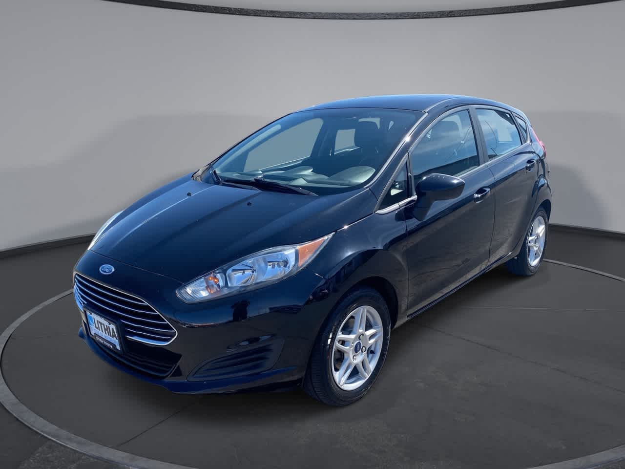 Shadow Black 2018 Ford Fiesta SE Hatchback Hatchback Front-Wheel Drive Automatic