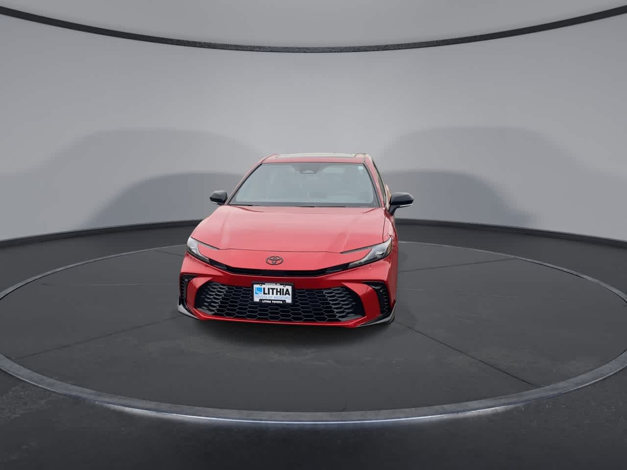 View vehicle photo 3