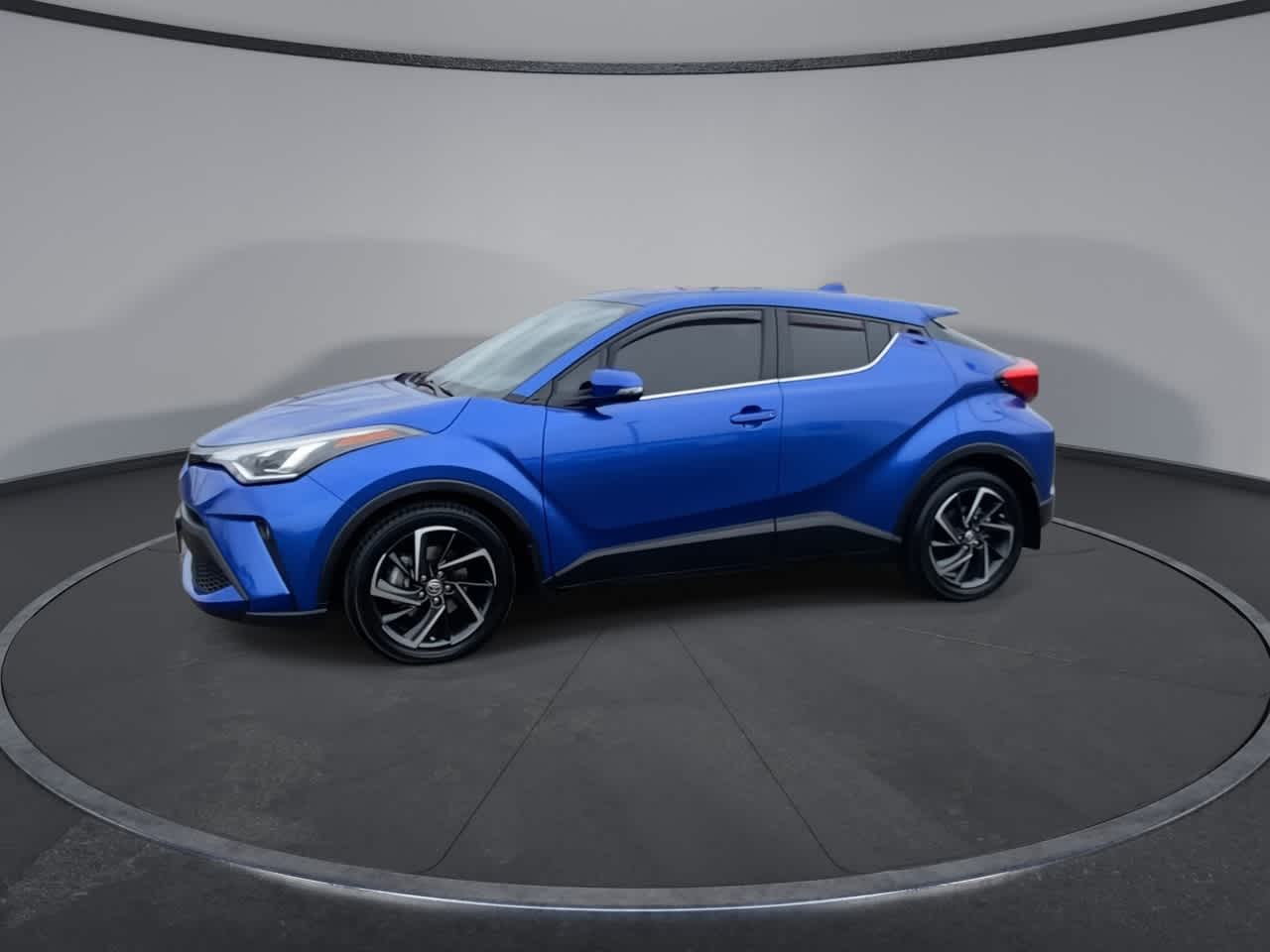 View vehicle photo 4